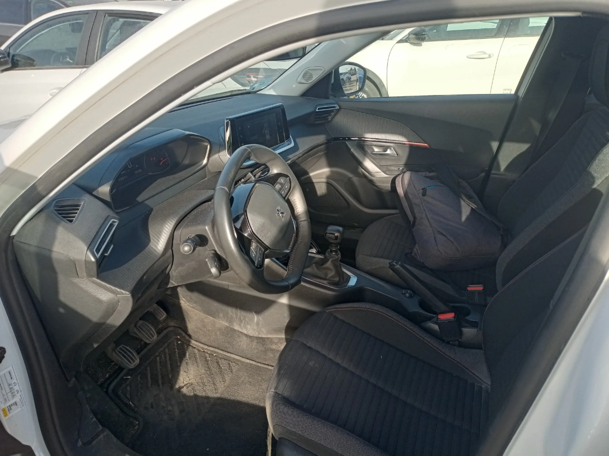 Peugeot 2008 Active BlueHDI 81kW (110CV) - Foto 7