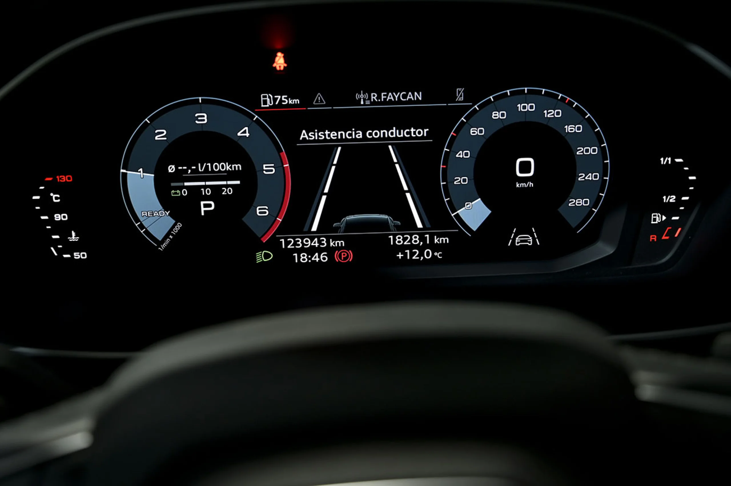 Audi Q3 Advanced 35 TDI 110kW 150CV S tronic - Foto 7