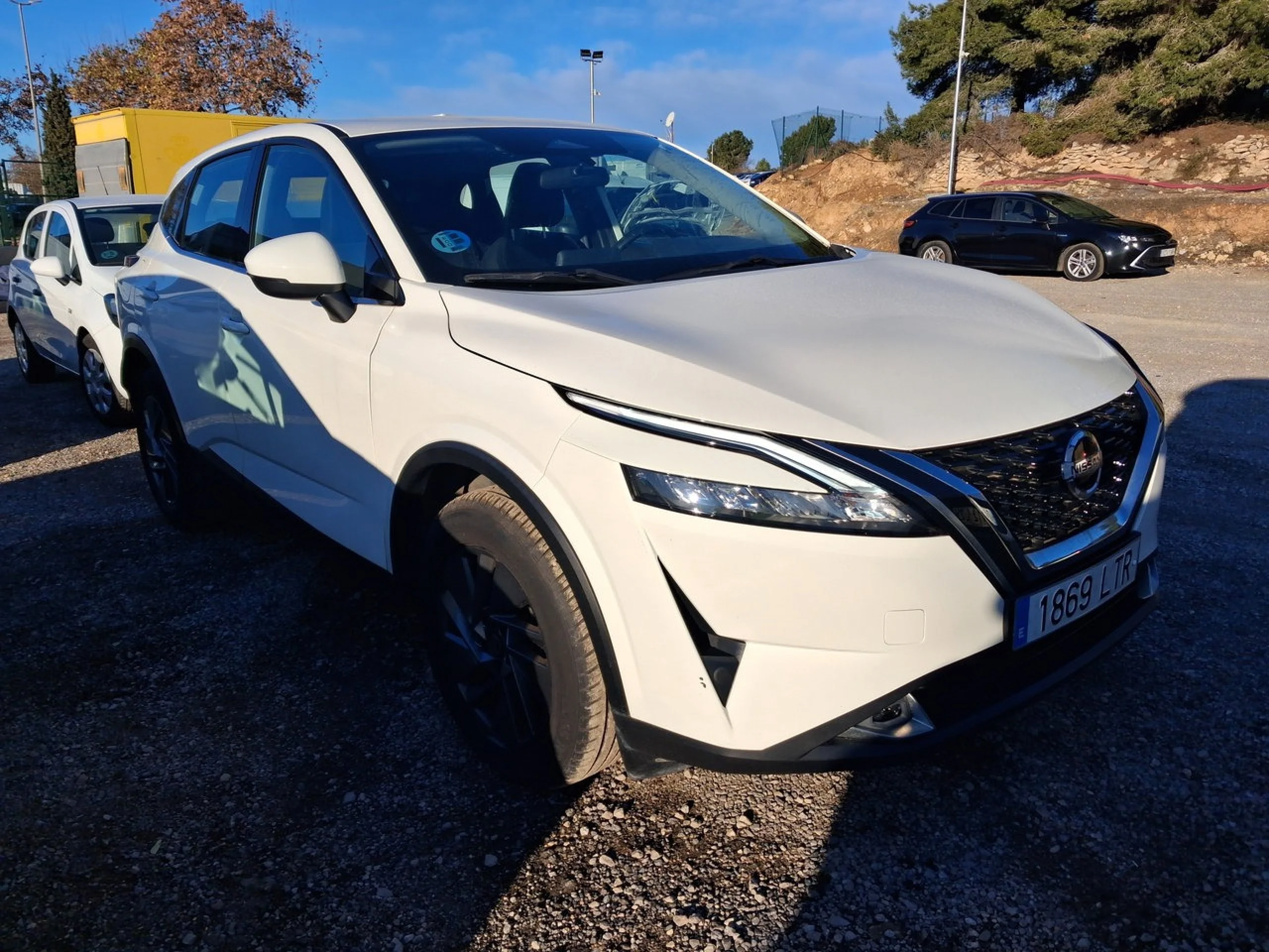 Nissan Qashqai DIG-T 103kW (140CV) mHEV 4x2 Acenta - Foto 3