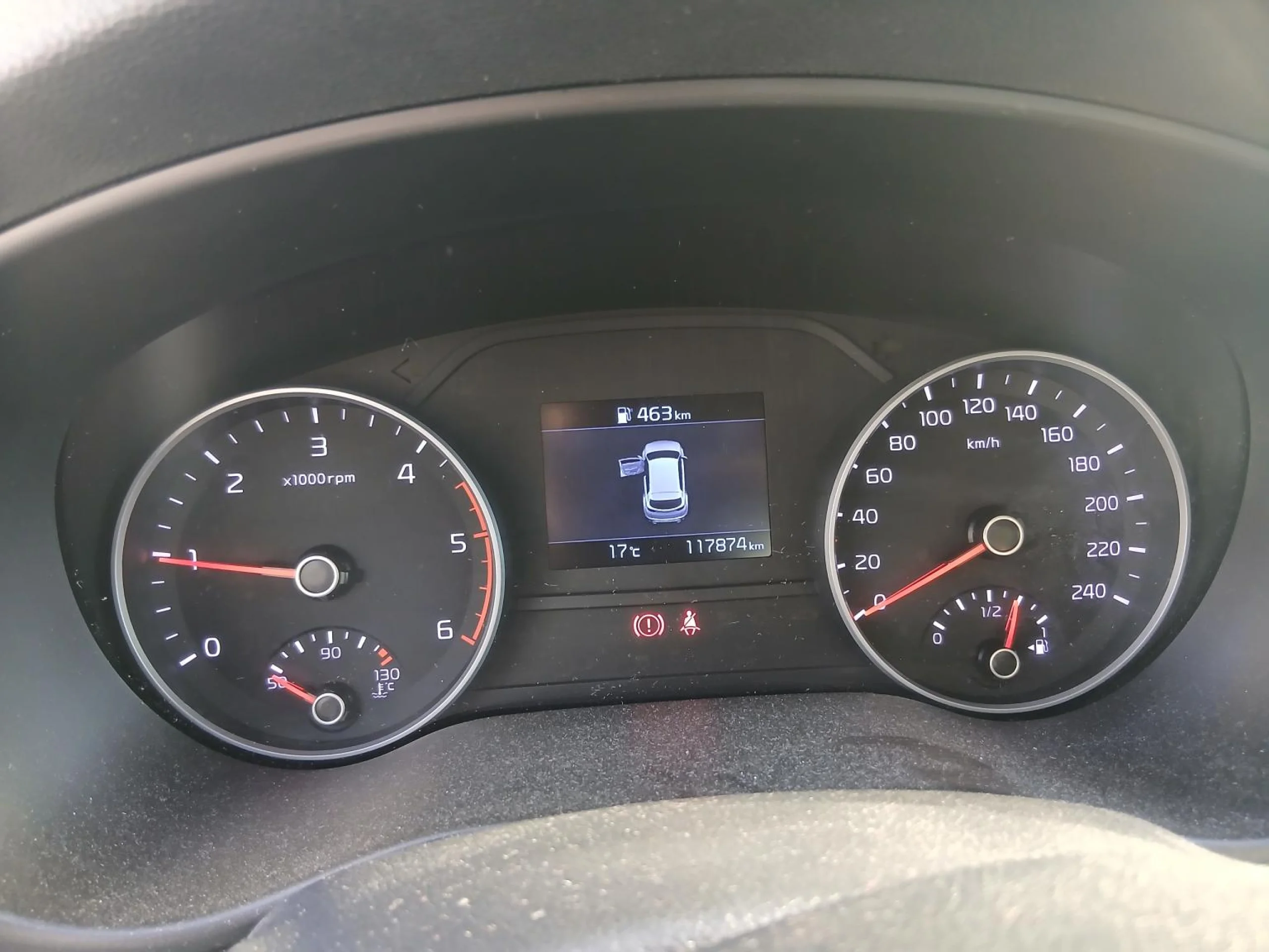 Kia Sportage 1.6 MHEV Business 100kW (136CV) 4x4 - Foto 7