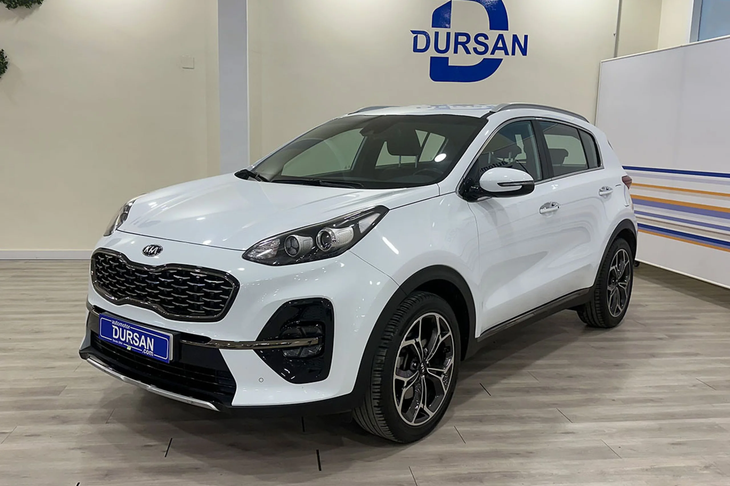 Kia Sportage 1.6 MHEV GT Line Essential 136CV 4X2 - Foto 1