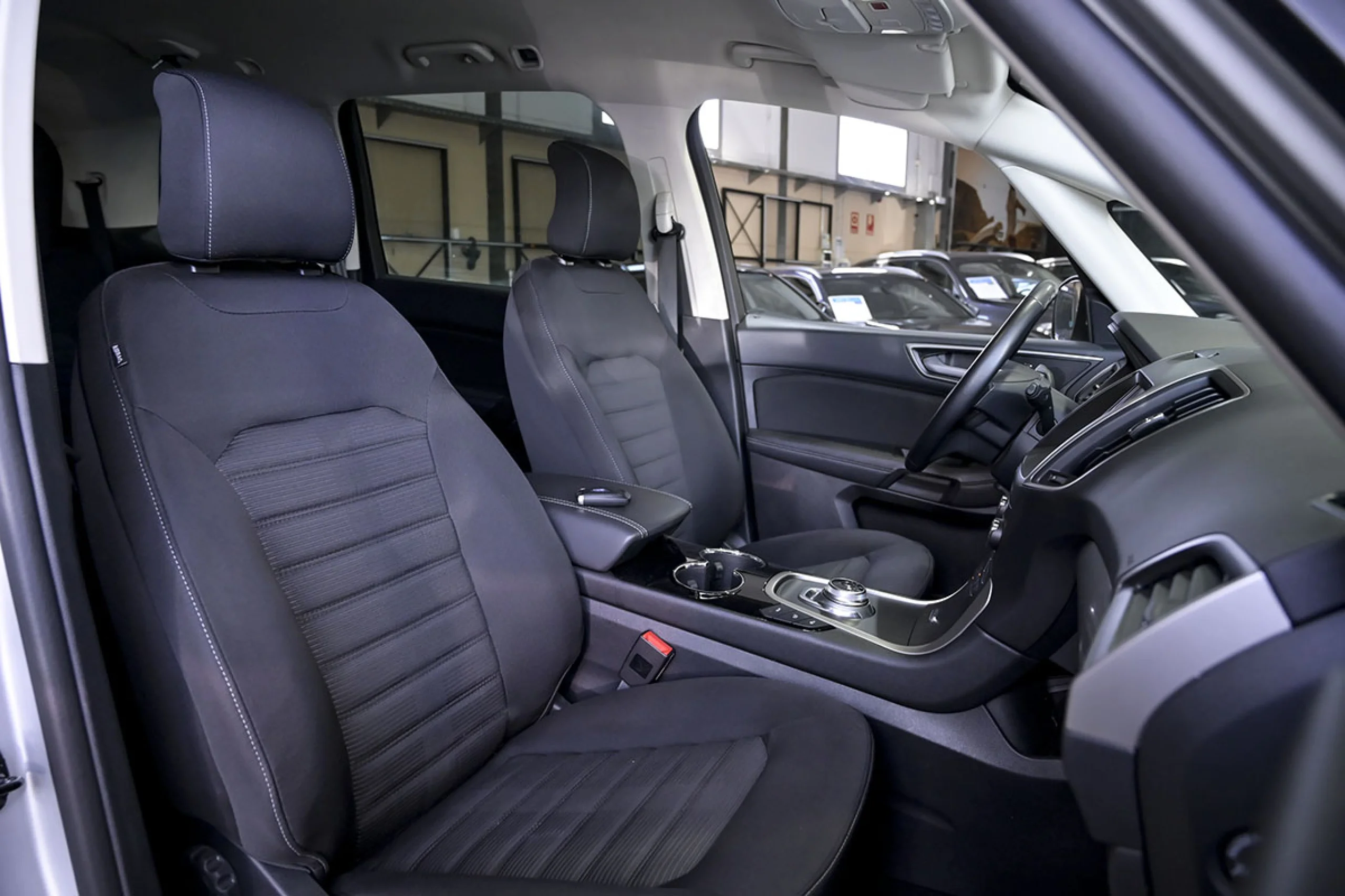 Ford Galaxy 2.0 TDCI 110kW 150CV Titanium Auto - Foto 38