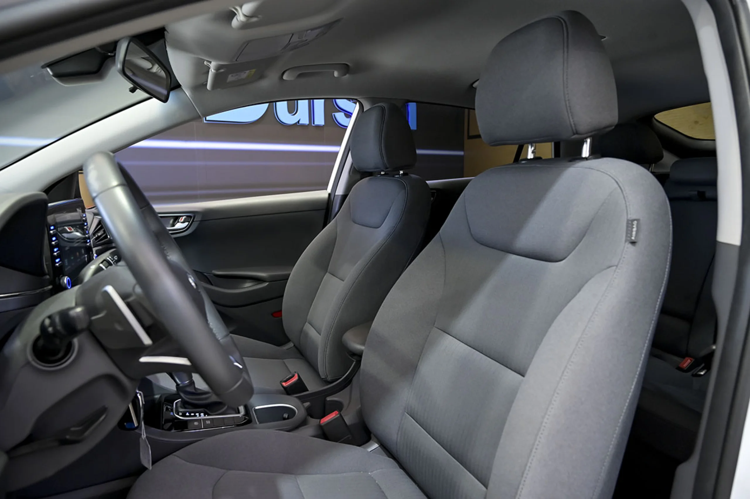 Hyundai Ioniq 1.6 GDI PHEV Klass DCT - Foto 9