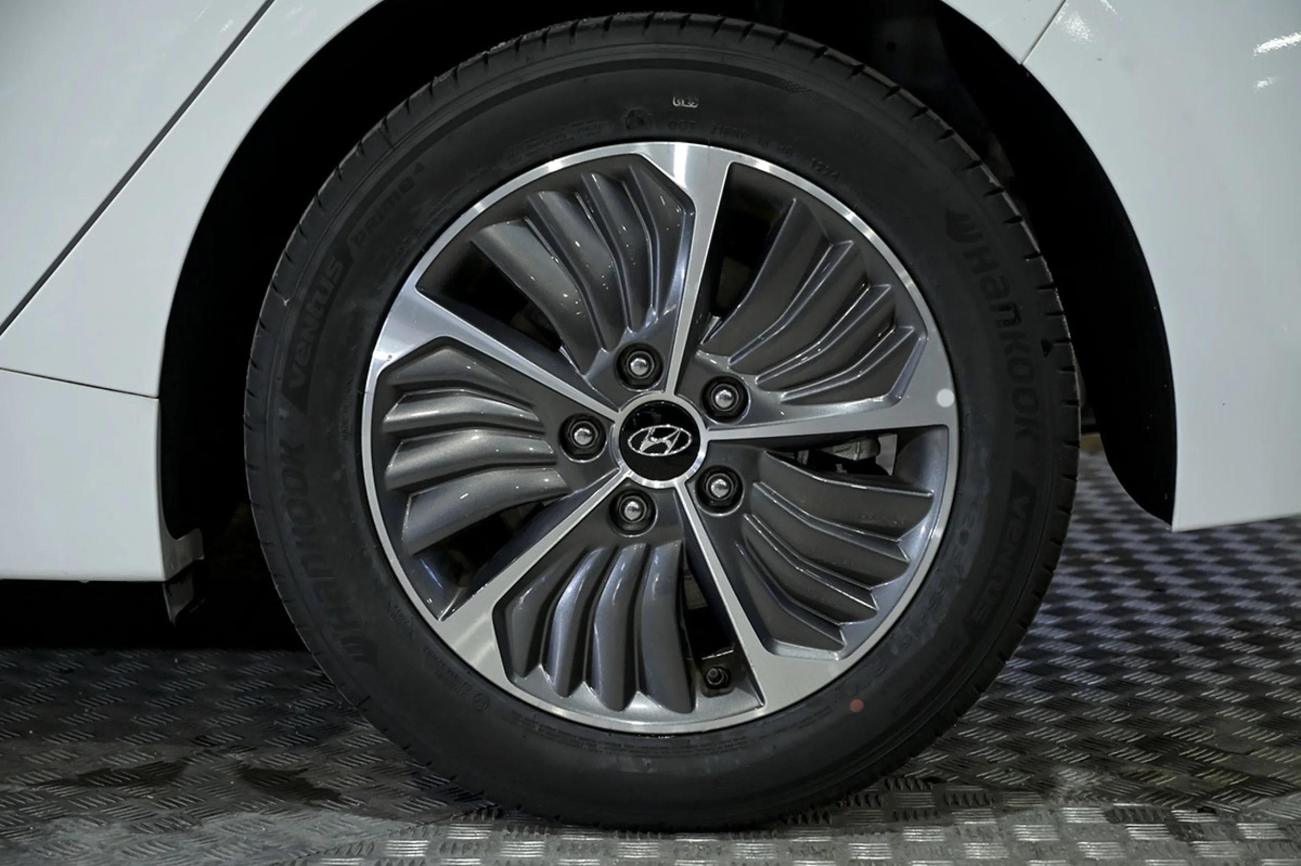 Hyundai Ioniq 1.6 GDI PHEV Klass DCT - Foto 13