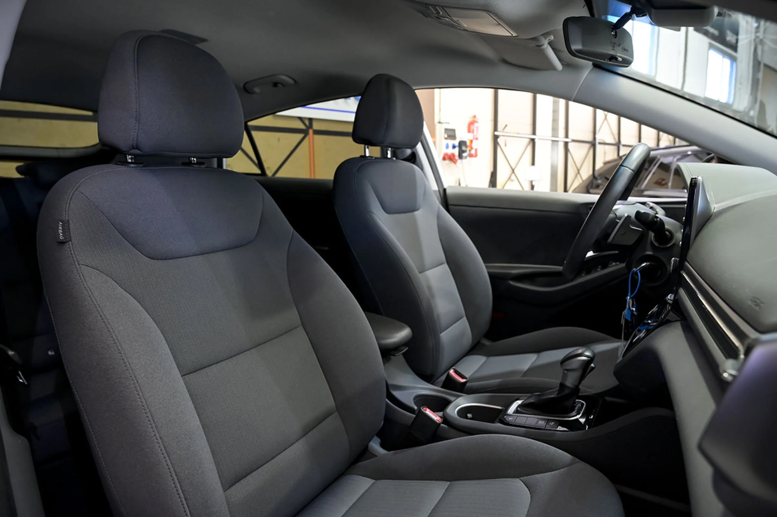 Hyundai Ioniq 1.6 GDI PHEV Klass DCT - Foto 35