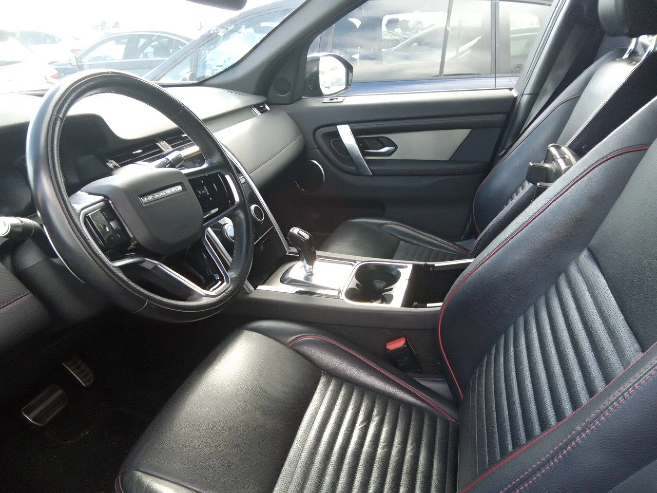 Land Rover Discovery Sport 1.5 I3 PHEV 309PS AWD Auto R-Dynamic S - Foto 7