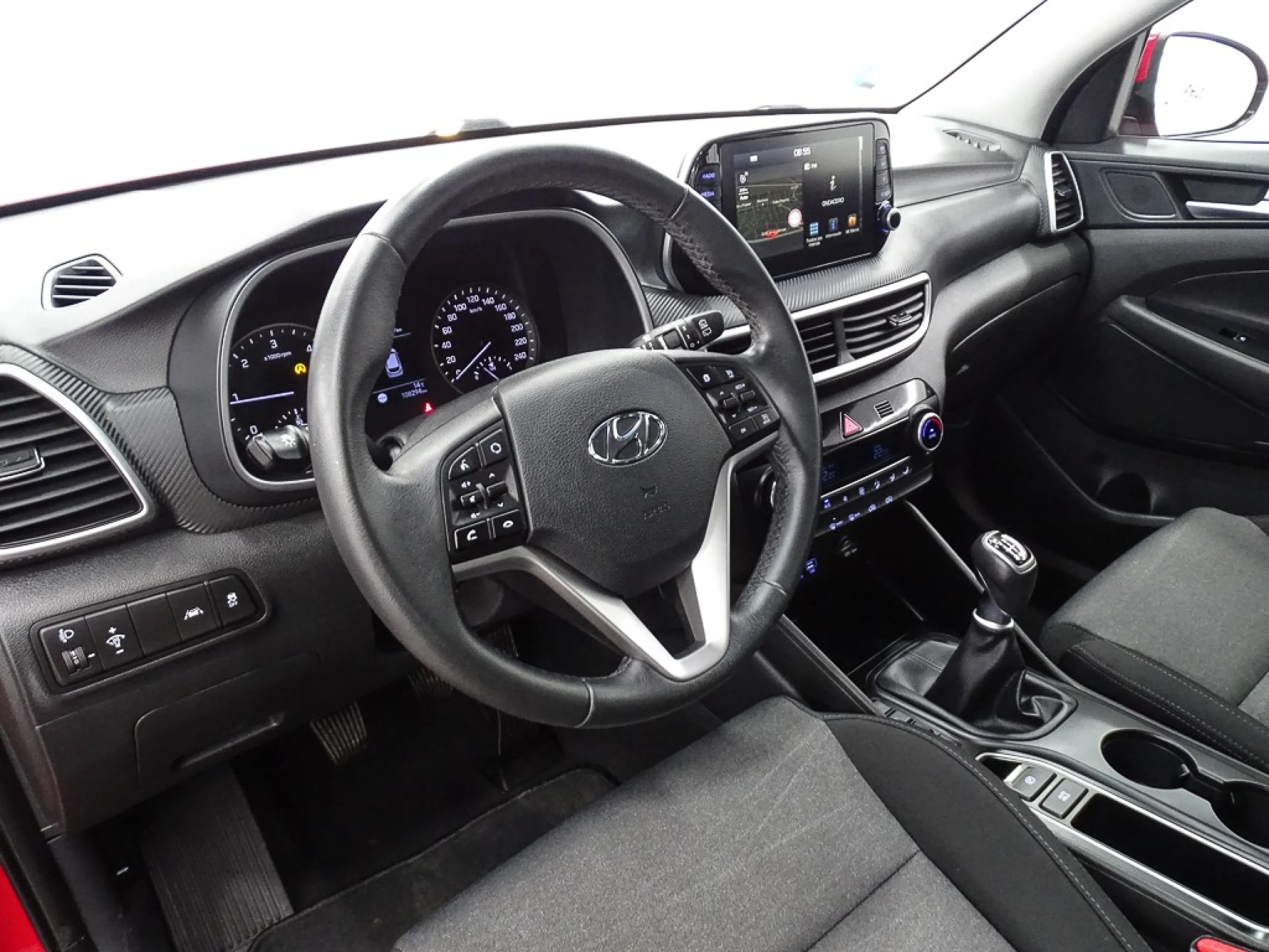 Hyundai Tucson 1.6 CRDI 100kW 136CV 48V Style DT 4X2 - Foto 6