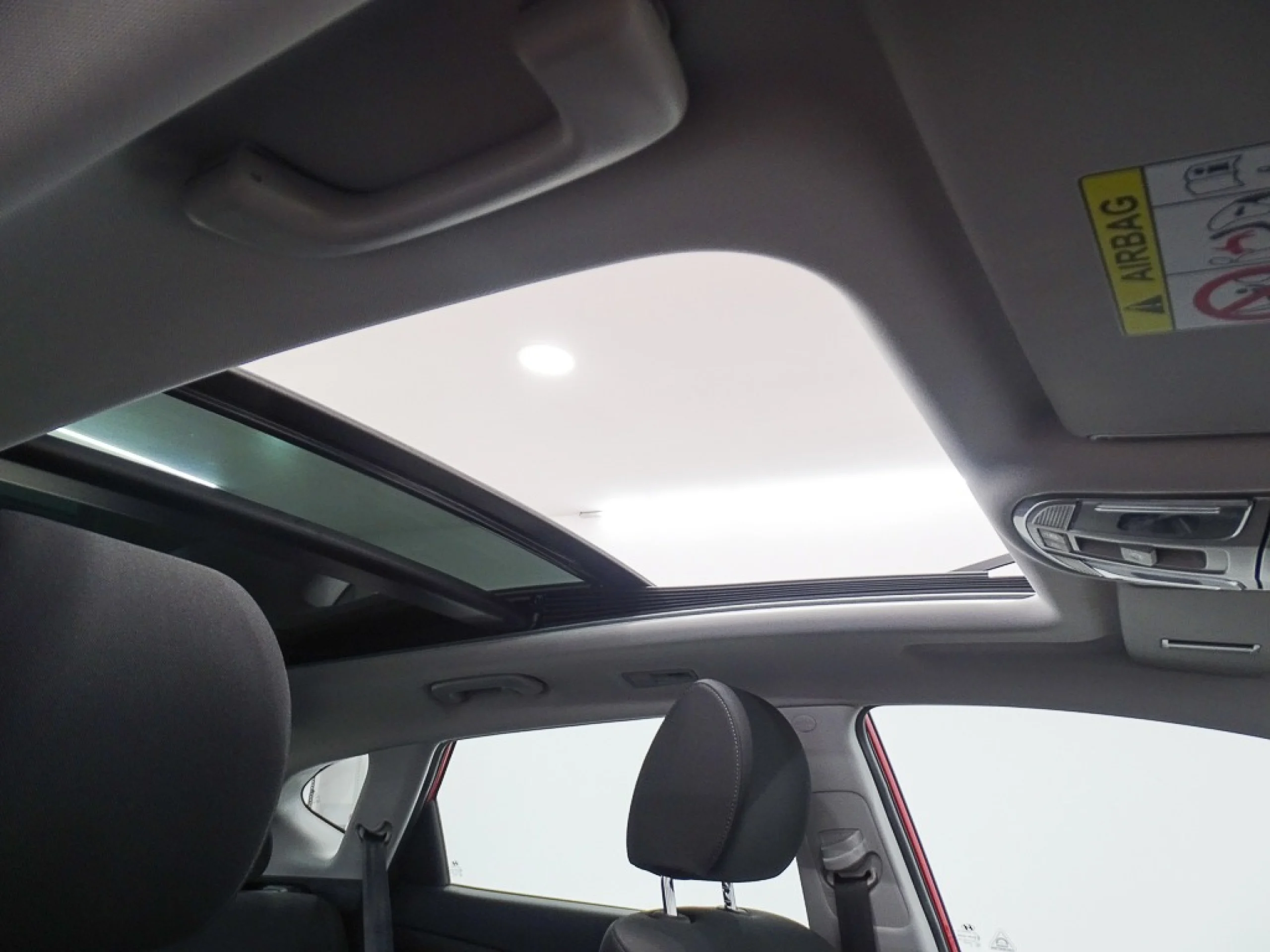 Hyundai Tucson 1.6 CRDI 100kW 136CV 48V Style DT 4X2 - Foto 11
