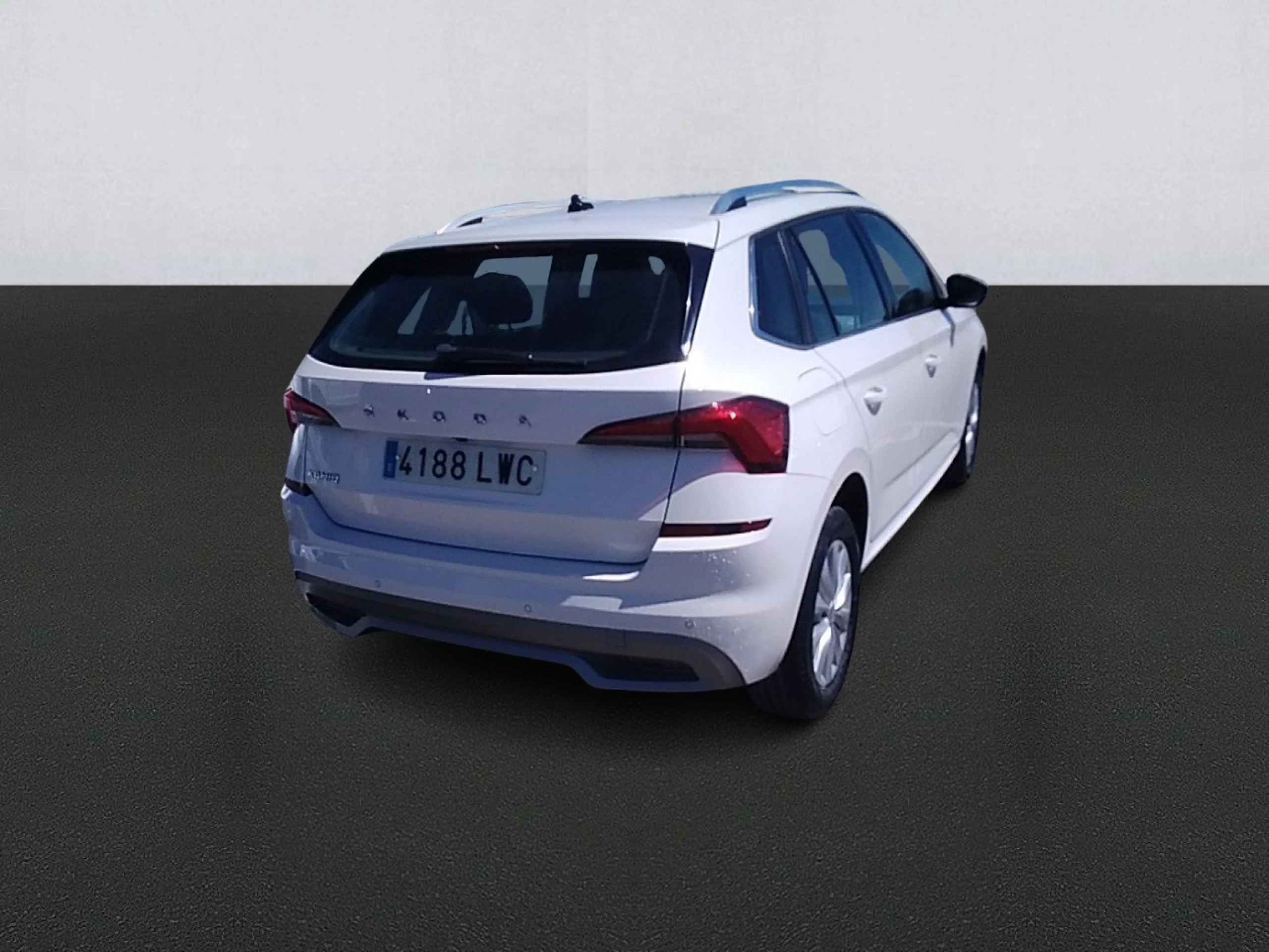 Skoda Kamiq 1.0 TSI 81kW (110CV) DSG AMBITION - Foto 4