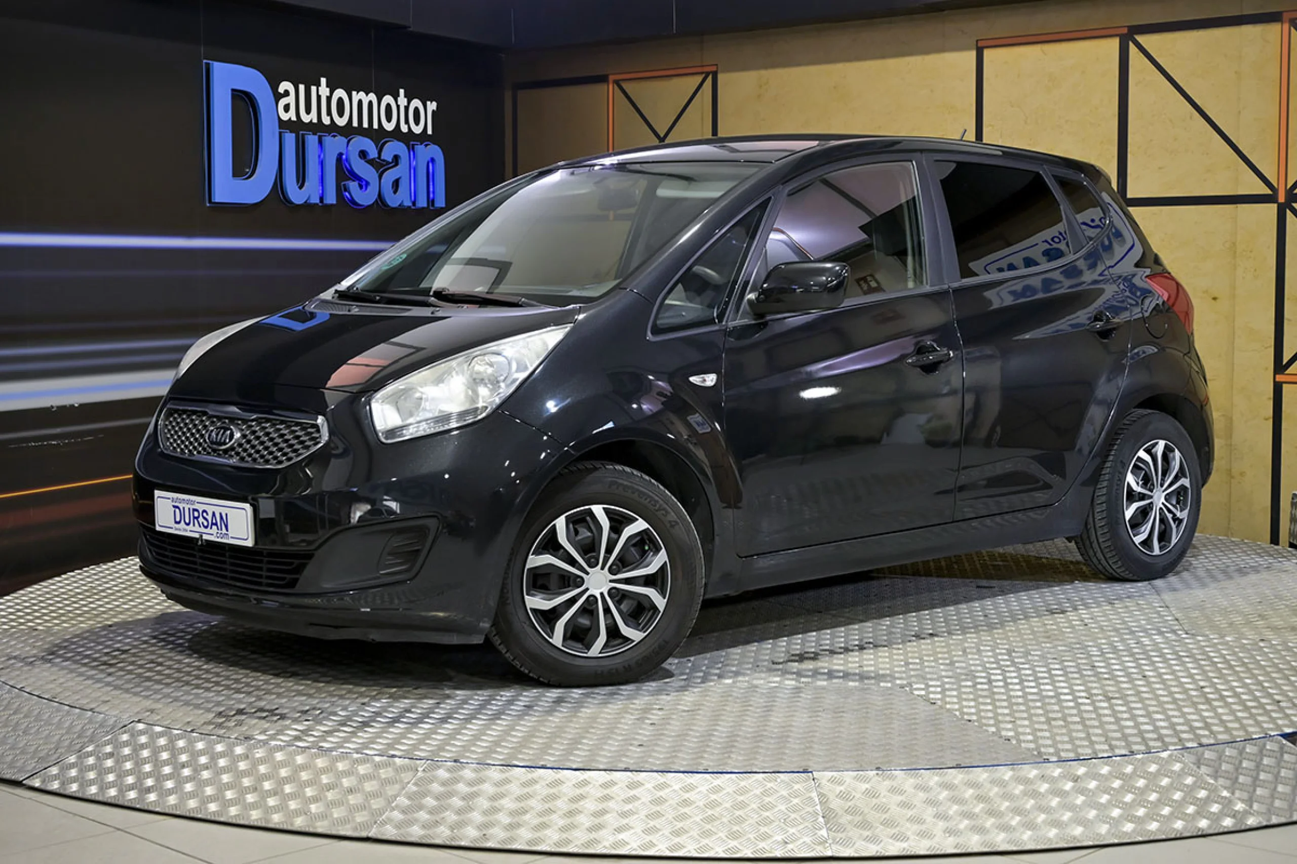 Kia Venga 1.4 CVVT Basic - Foto 1