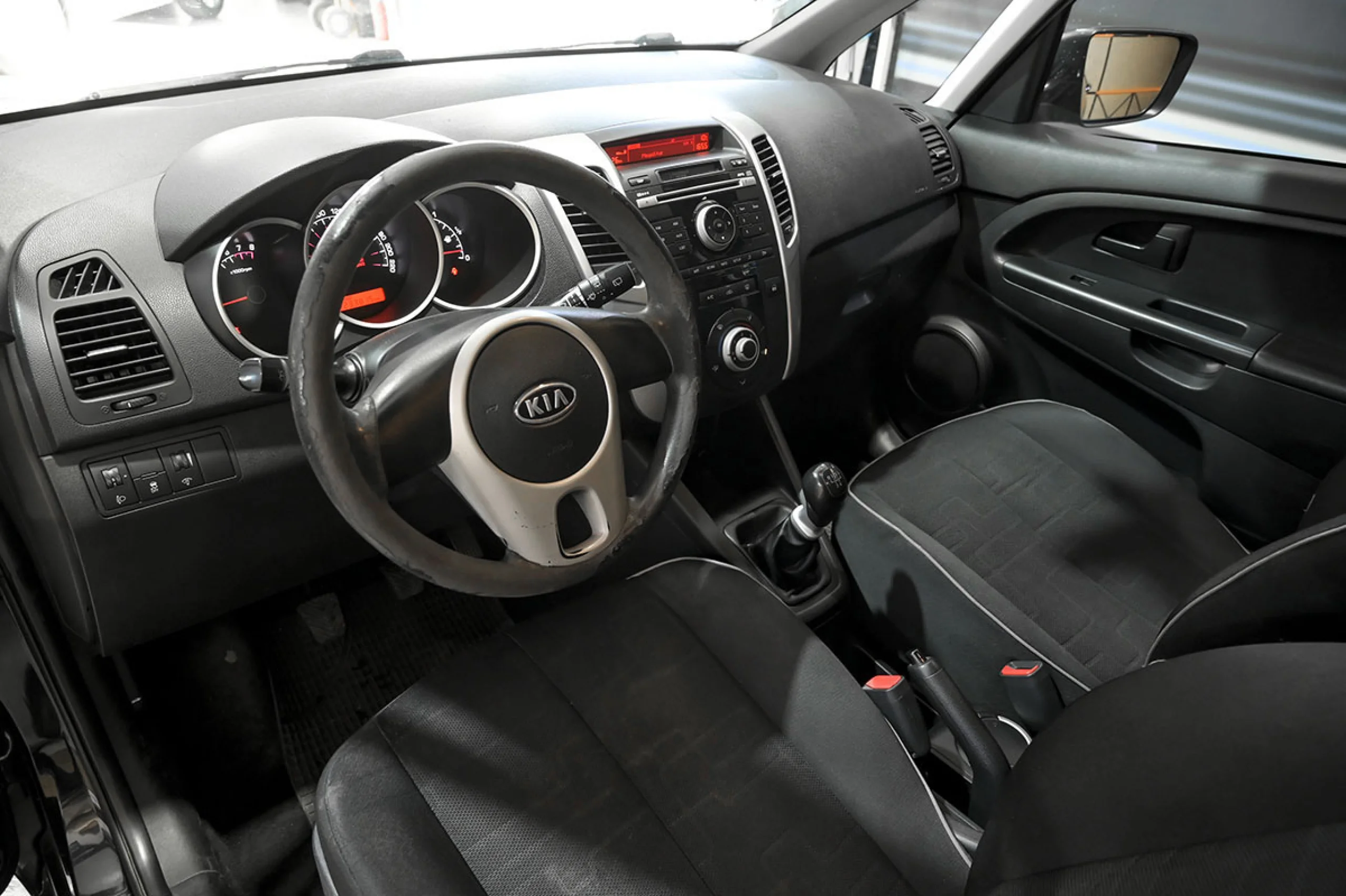 Kia Venga 1.4 CVVT Basic - Foto 6