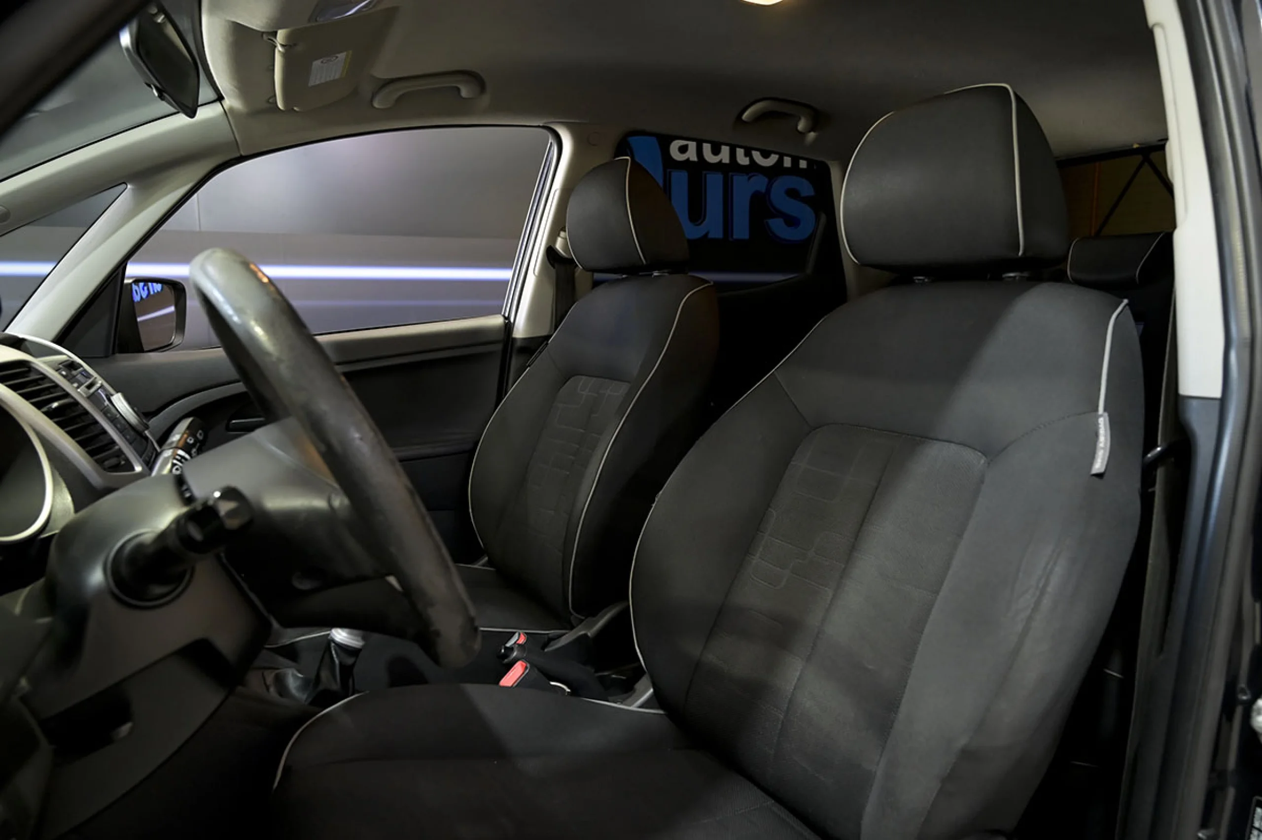 Kia Venga 1.4 CVVT Basic - Foto 8