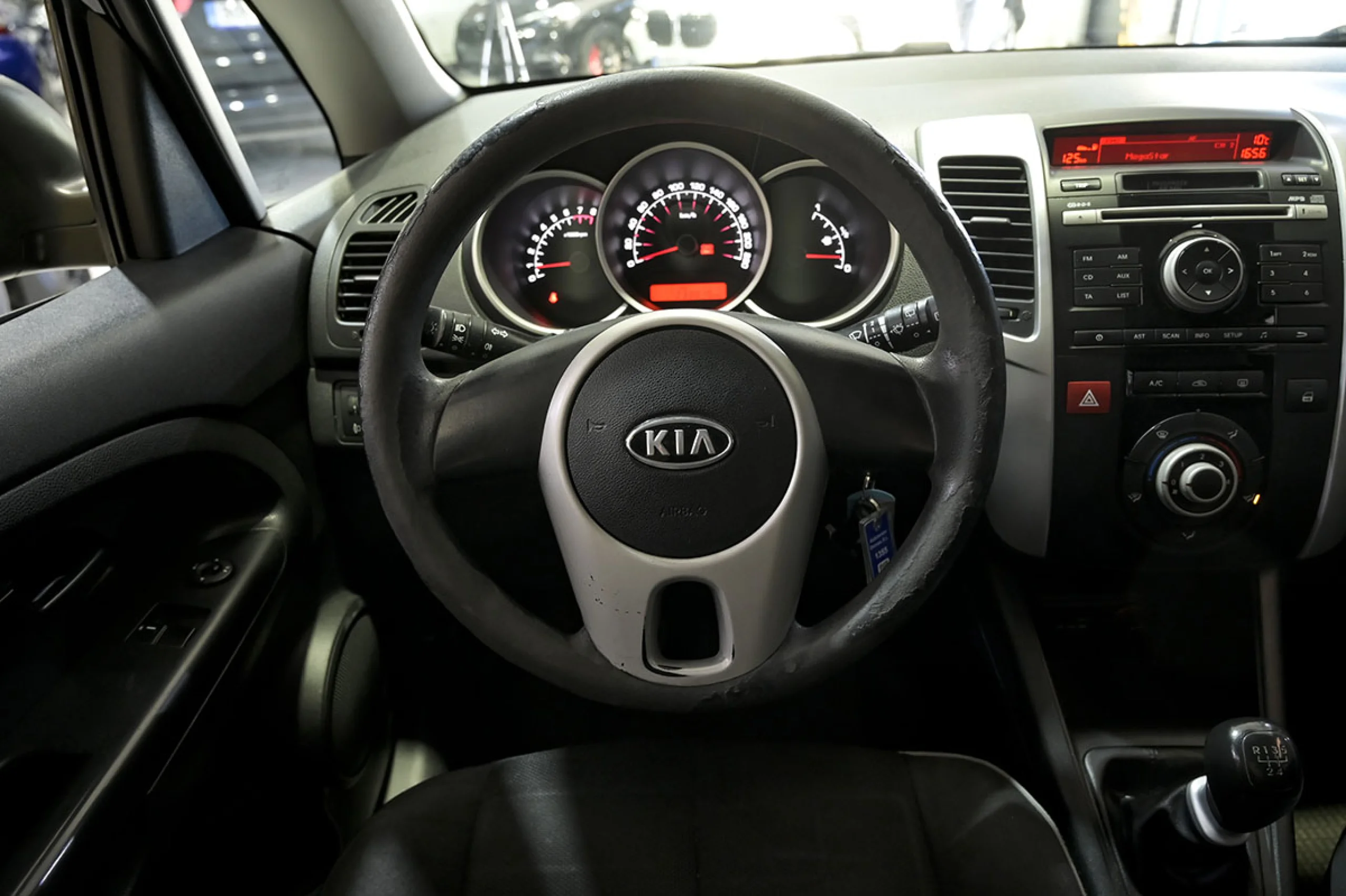 Kia Venga 1.4 CVVT Basic - Foto 19