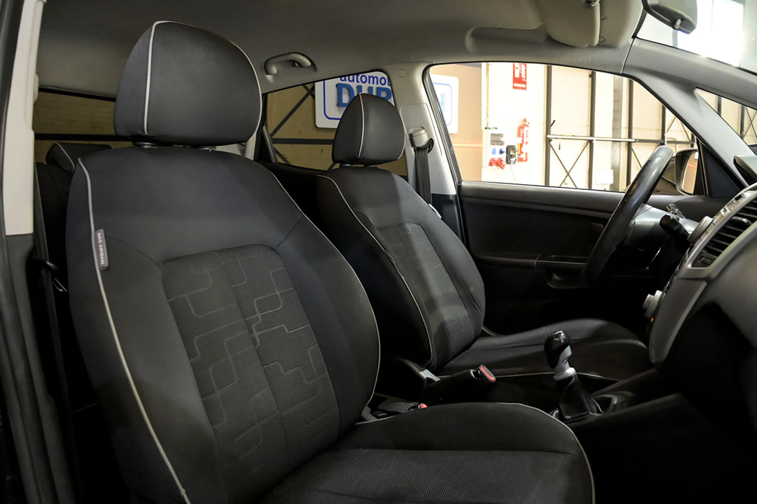 Kia Venga 1.4 CVVT Basic - Foto 27