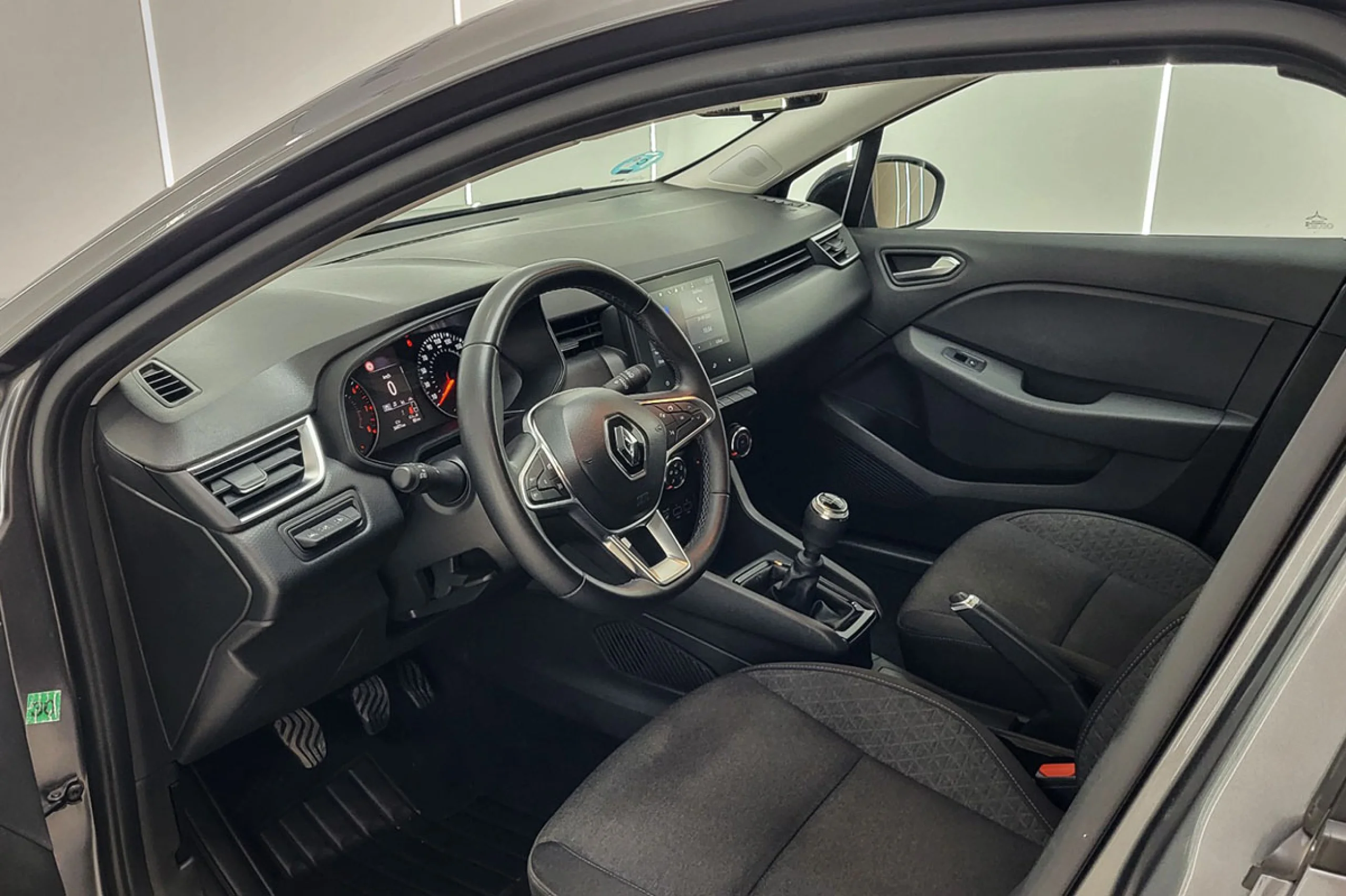 Renault Clio Equilibre TCe 67 kW 91CV - Foto 6