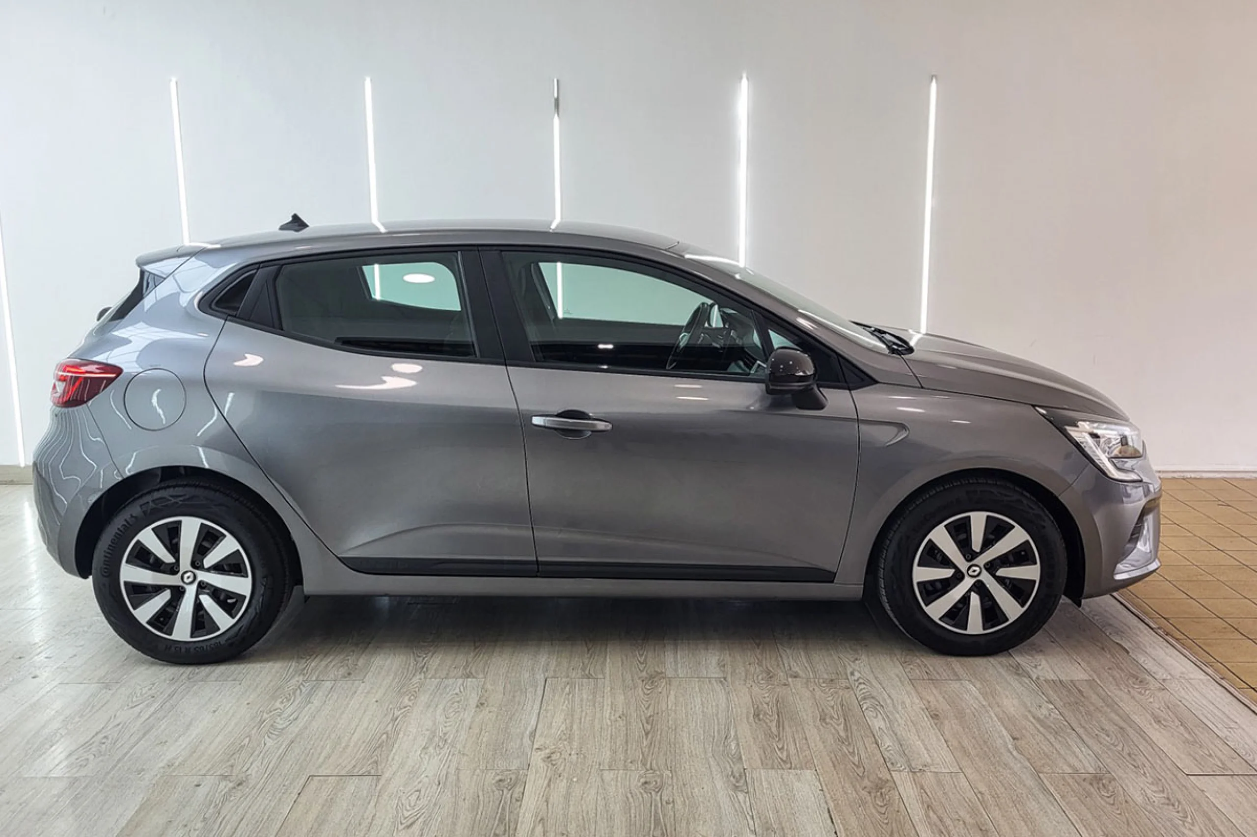 Renault Clio Equilibre TCe 67 kW 91CV - Foto 15