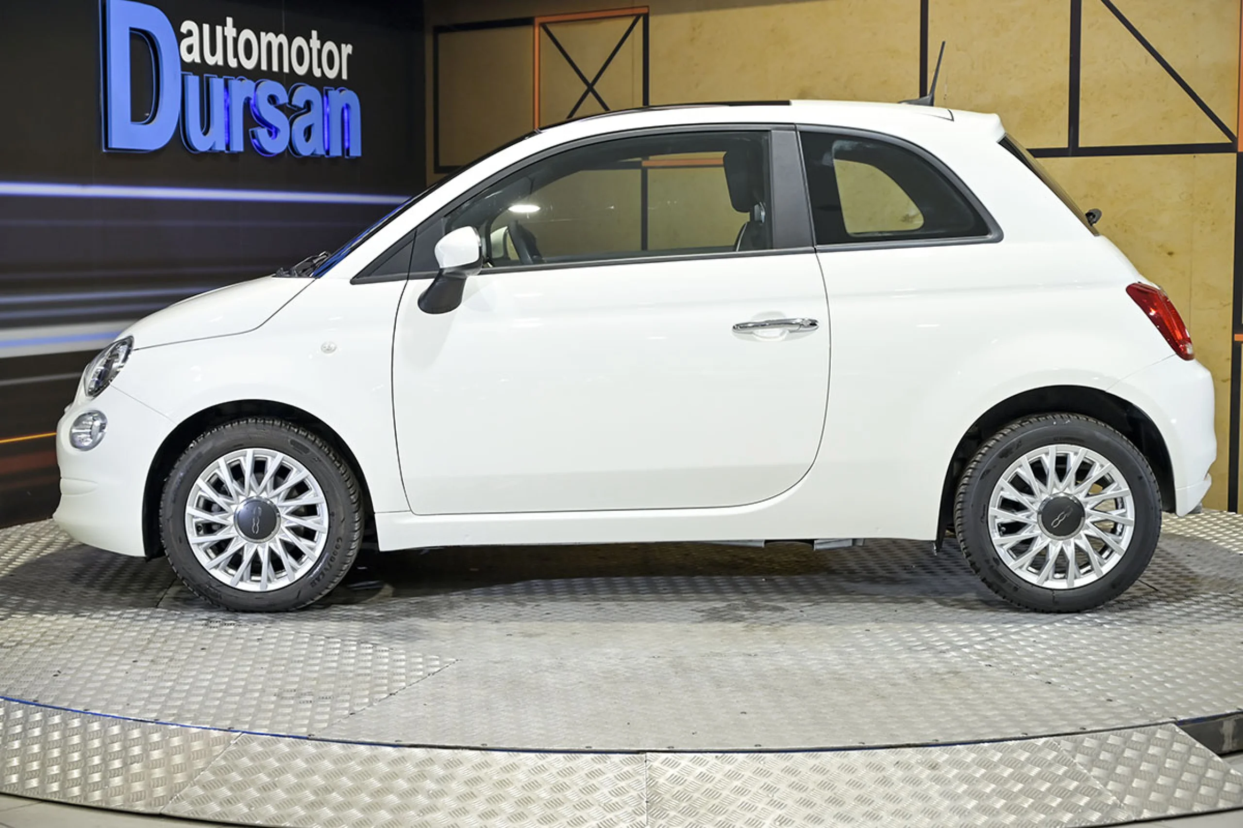 Fiat 500 Lounge 1.0 6v GSE 52KW 70 CV - Foto 16