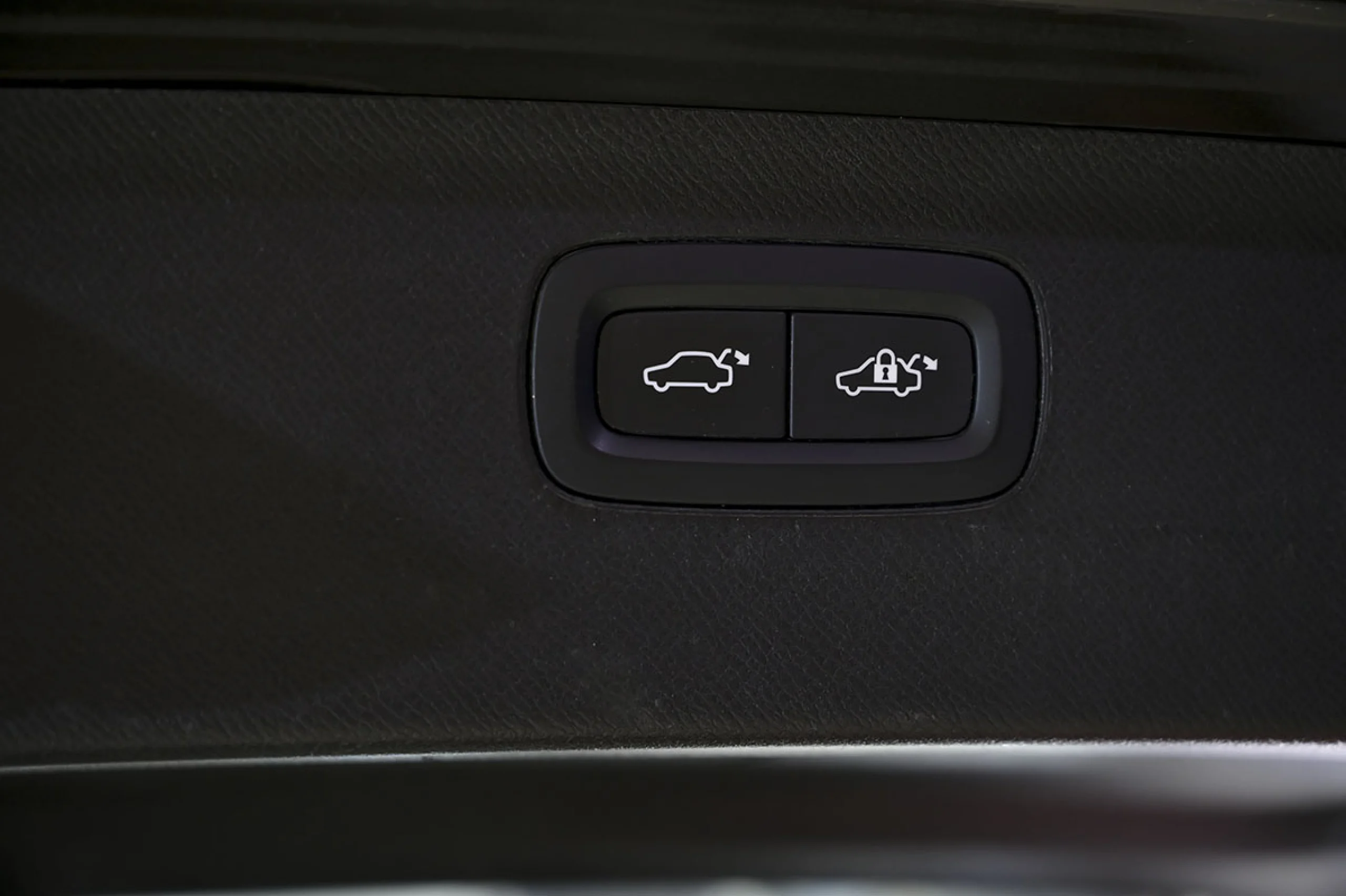 Volvo XC 90 XC90 2.0 B5 D AWD Momentum Pro Auto - Foto 43