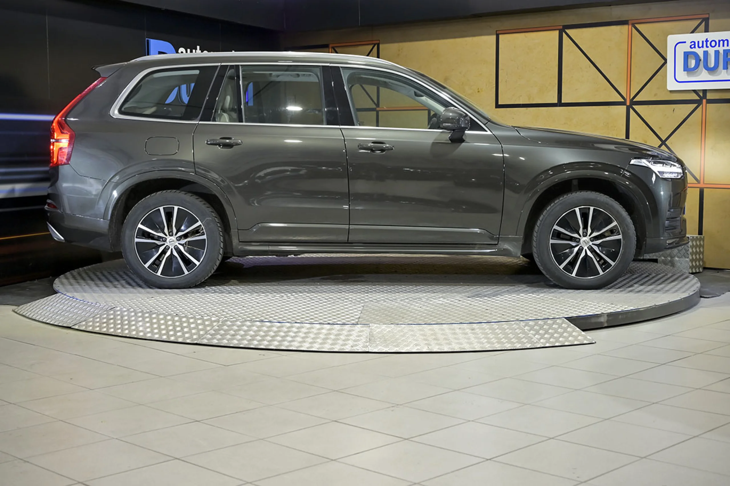 Volvo XC 90 XC90 2.0 B5 D AWD Momentum Pro Auto - Foto 23