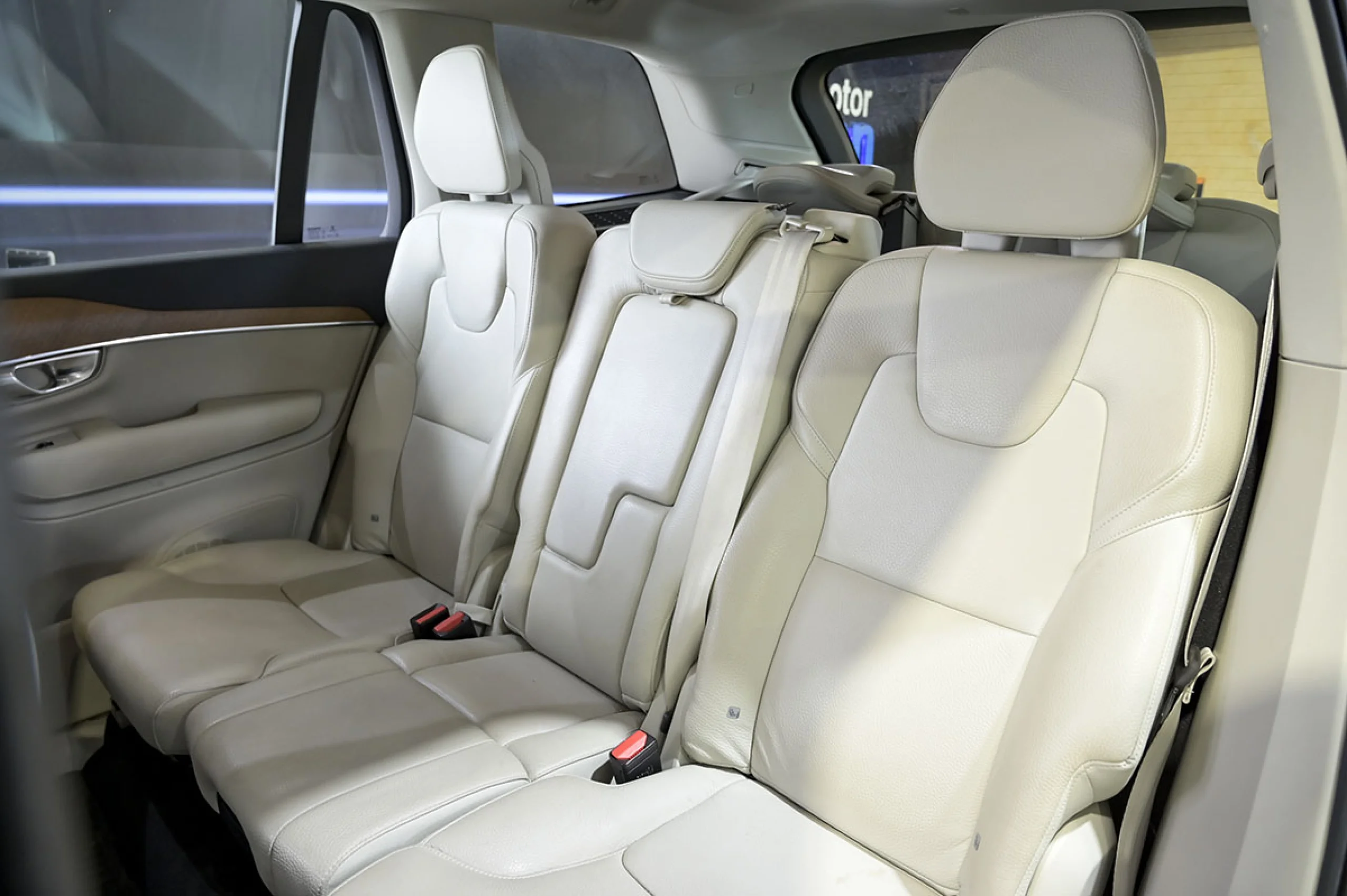 Volvo XC 90 XC90 2.0 B5 D AWD Momentum Pro Auto - Foto 17