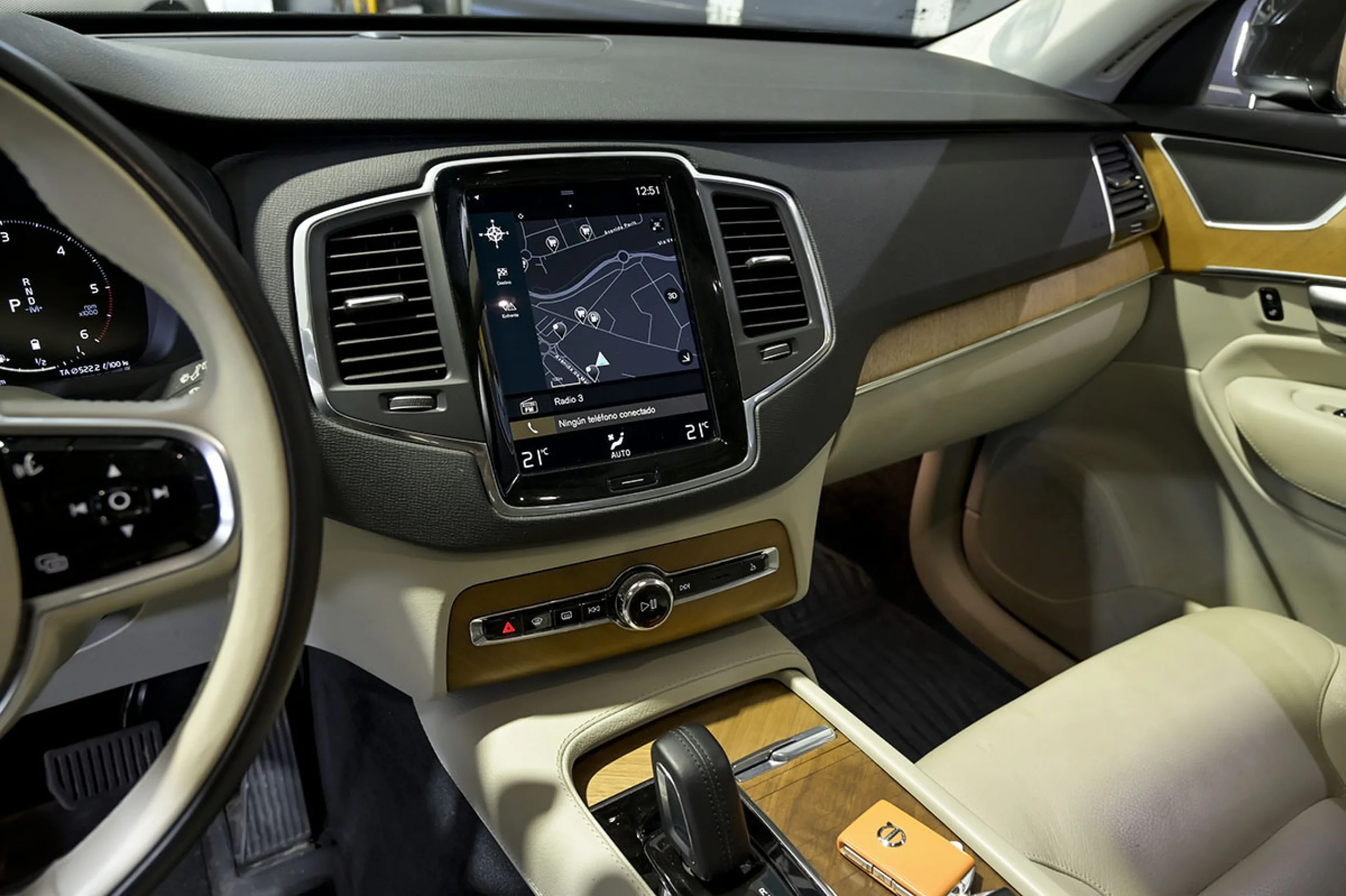 Volvo XC 90 XC90 2.0 B5 D AWD Momentum Pro Auto - Foto 32