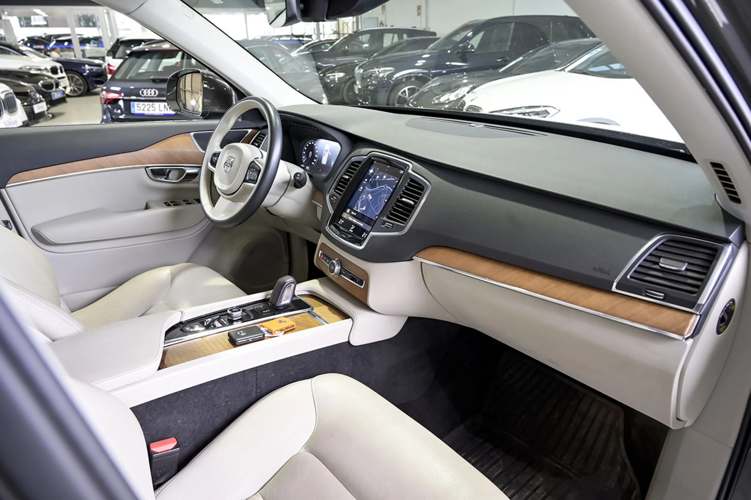 Volvo XC 90 XC90 2.0 B5 D AWD Momentum Pro Auto - Foto 38