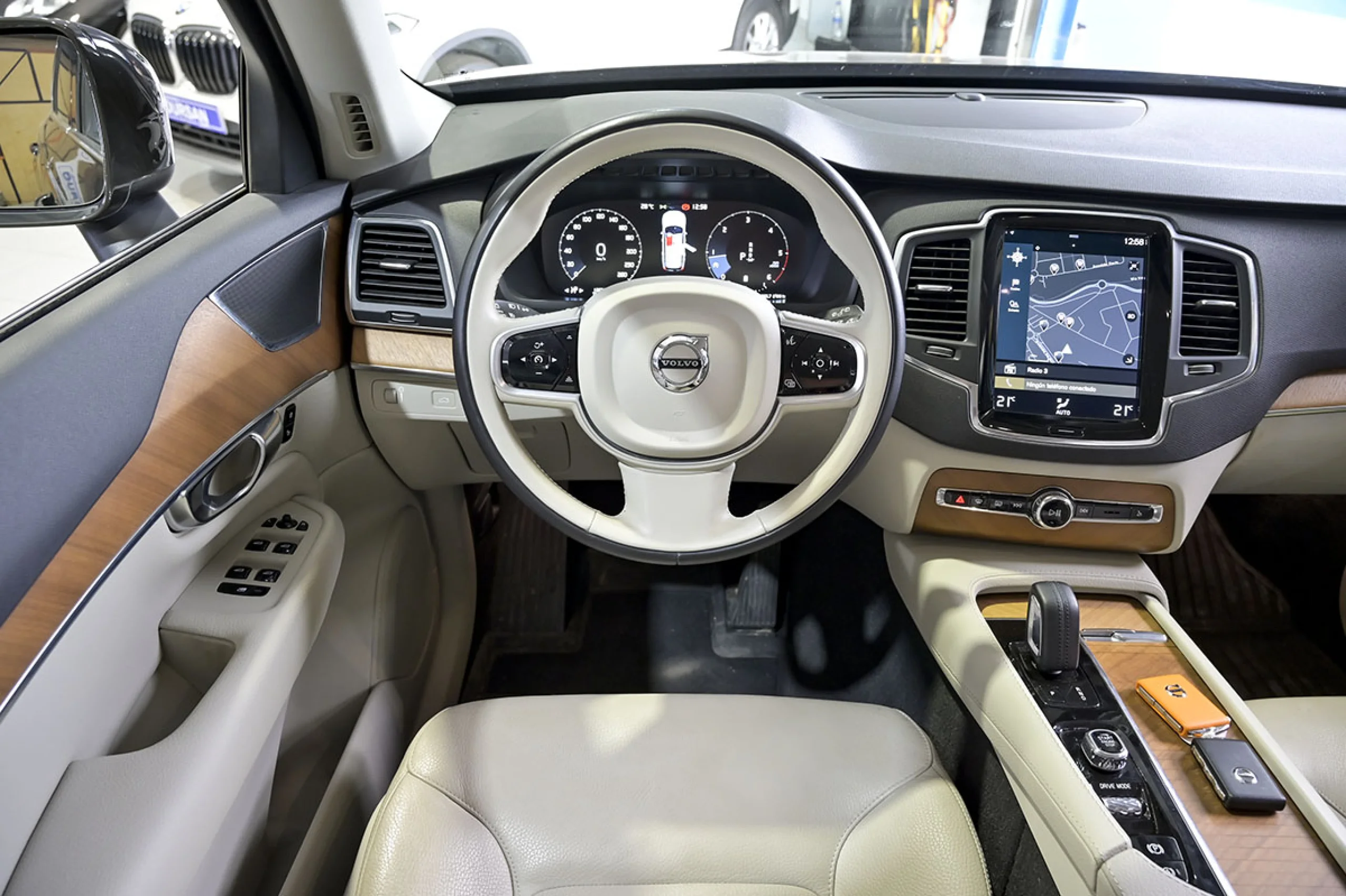 Volvo XC 90 XC90 2.0 B5 D AWD Momentum Pro Auto - Foto 39