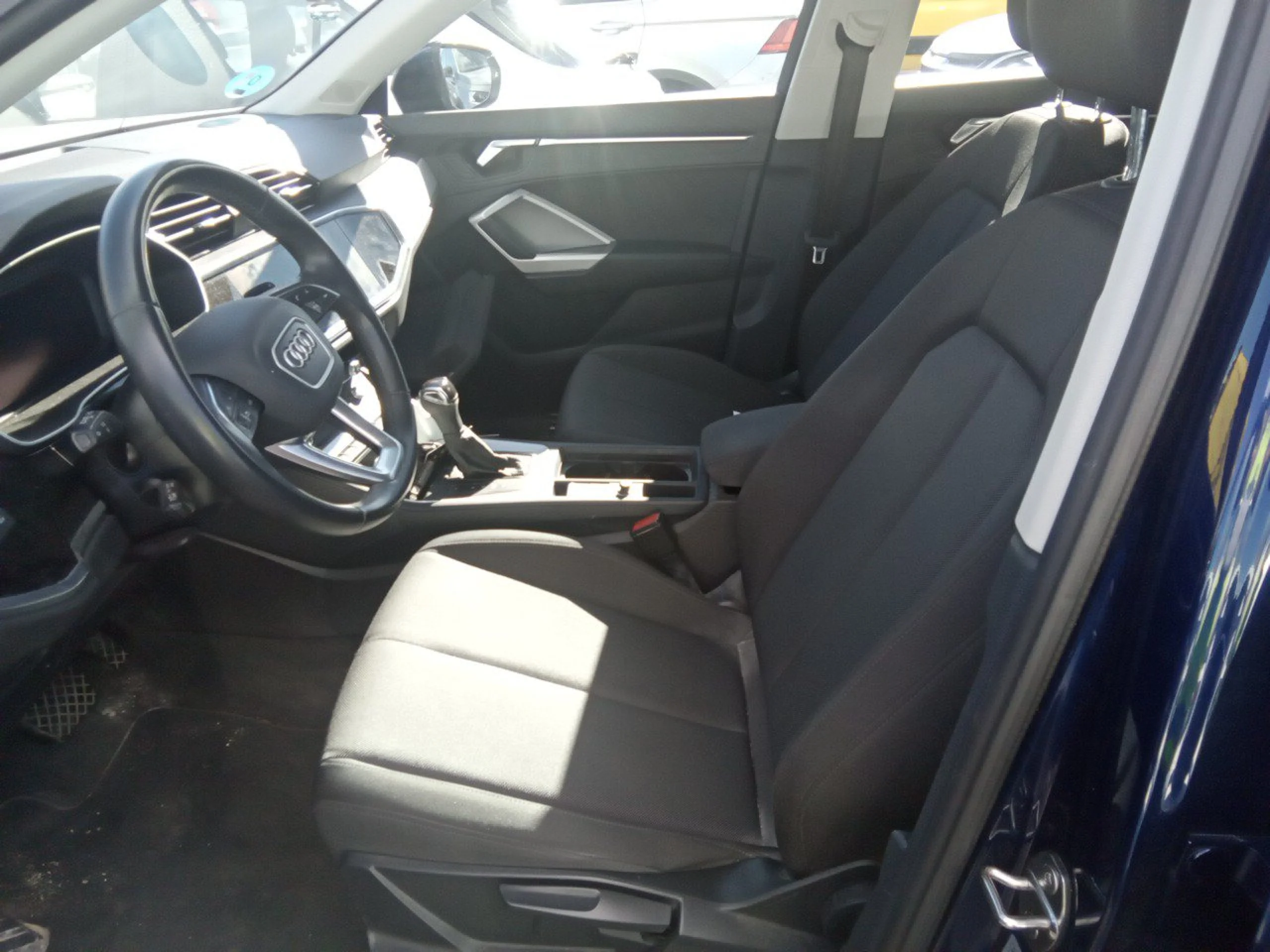 Audi Q3 SPORTBACK 45 TFSI e 180kW S tronic Advanced - Foto 7