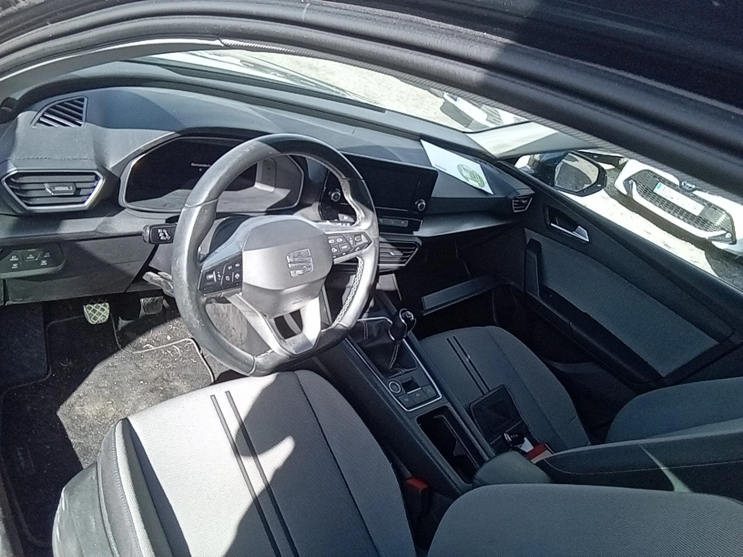 Seat Leon 2.0 TDI 85kW S&amp;S Style XL - Foto 7