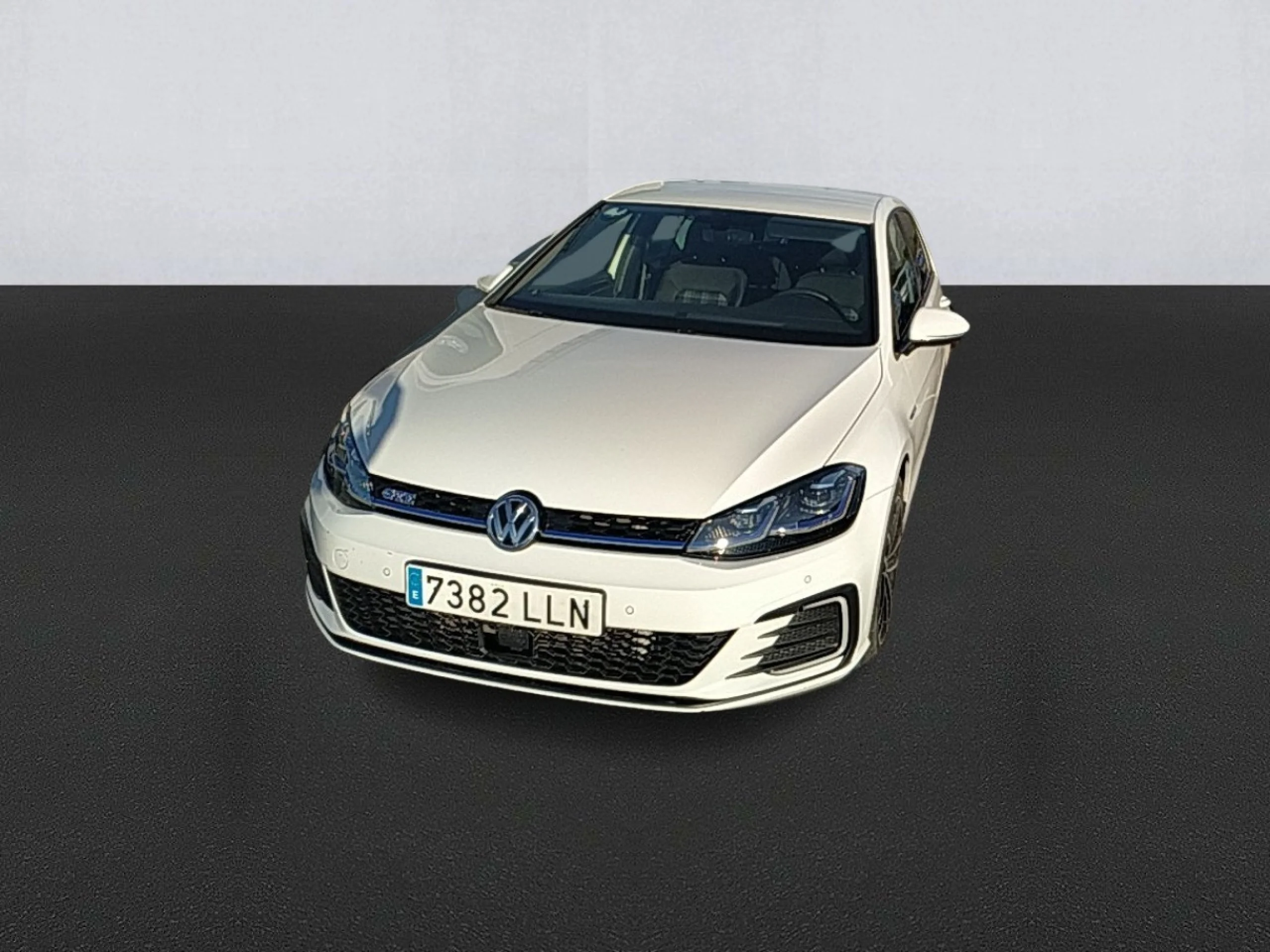 Volkswagen Golf (O) GTE 1.4 TSI e-Power 150kW (204CV) DSG - Foto 1