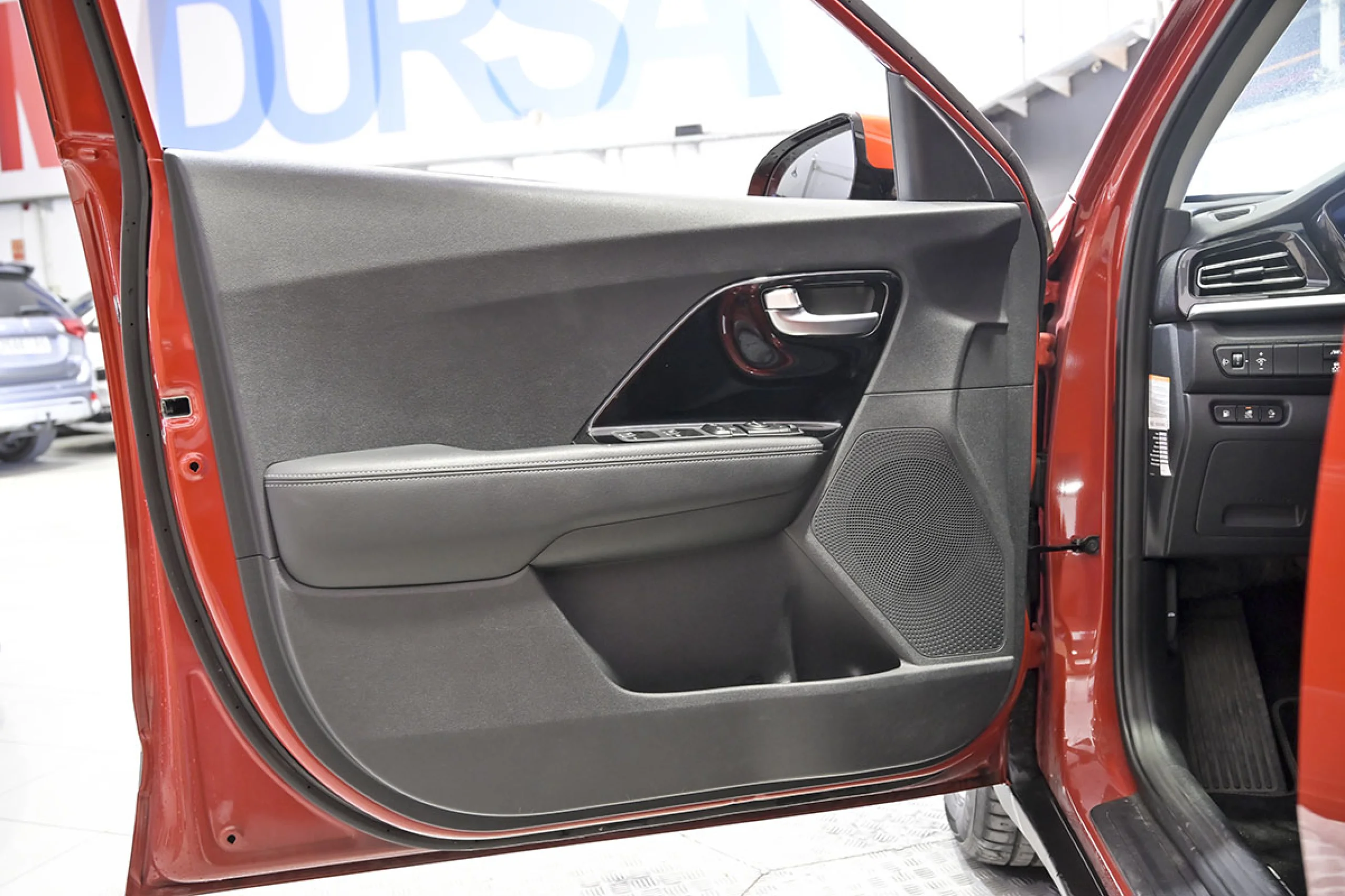 Kia Niro 1.6 GDi PHEV 104kW 141CV Drive - Foto 31