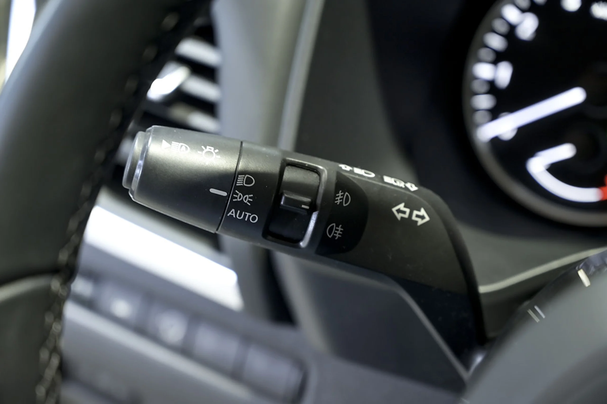 Nissan Qashqai DIGT 103kW 140CV mHEV 4x2 Acenta - Foto 31