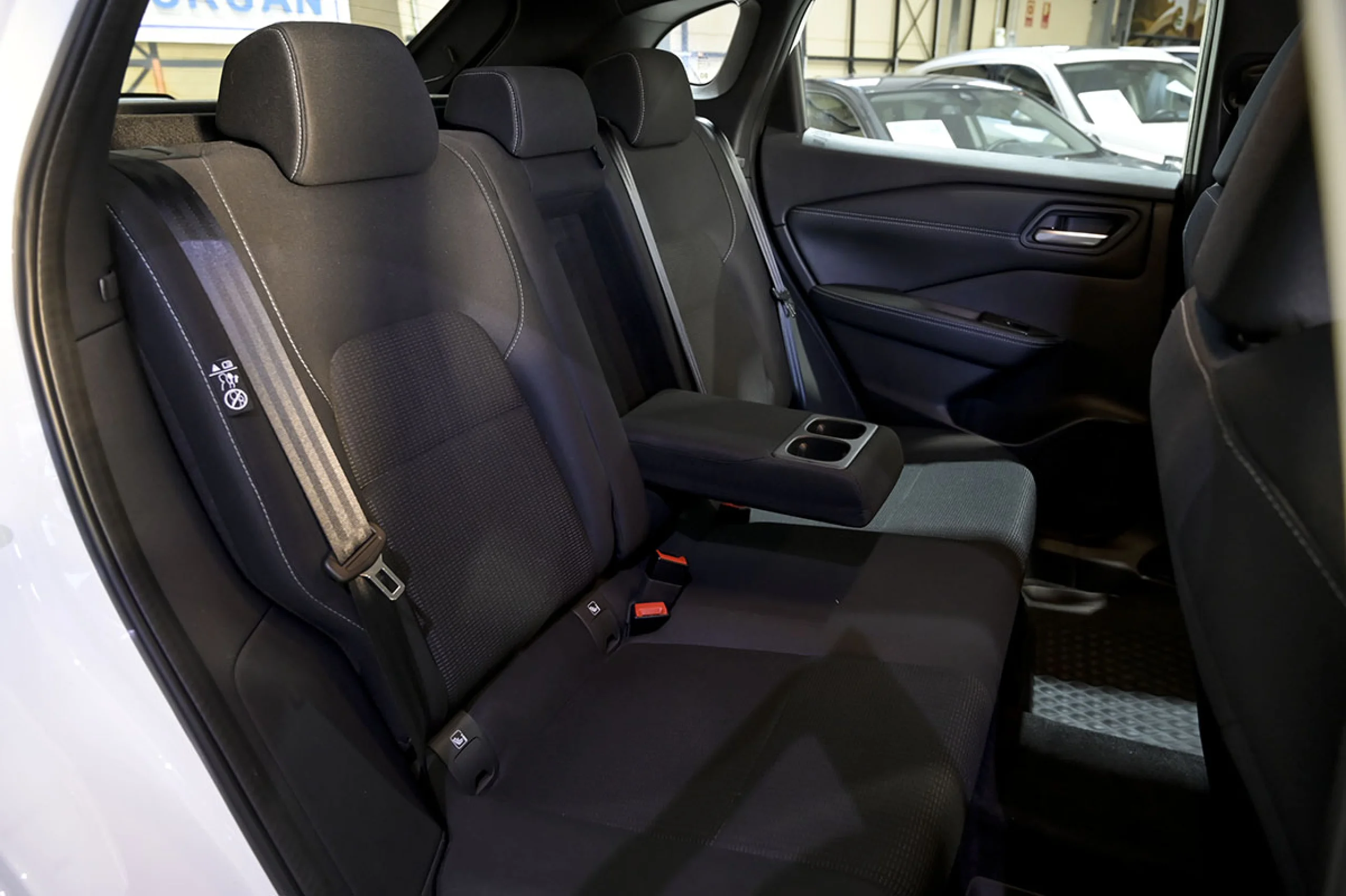 Nissan Qashqai DIGT 103kW 140CV mHEV 4x2 Acenta - Foto 27