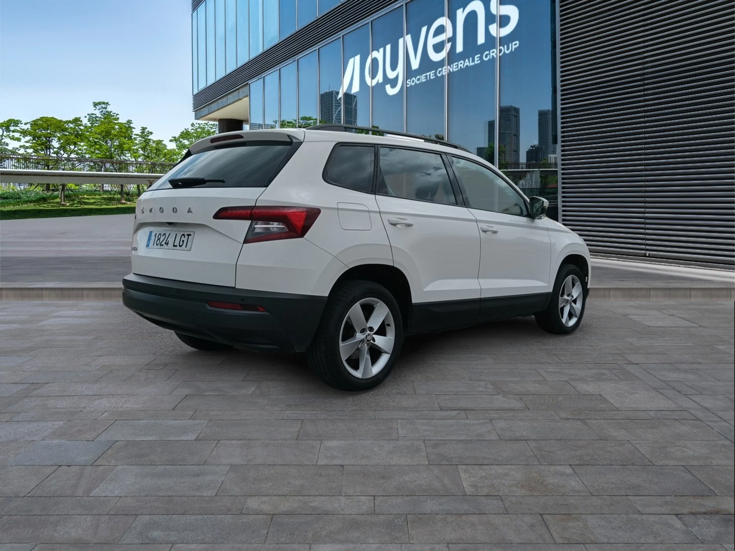 Skoda Karoq 1.5 TSI 110kW (150CV) ACT Ambition - Foto 4