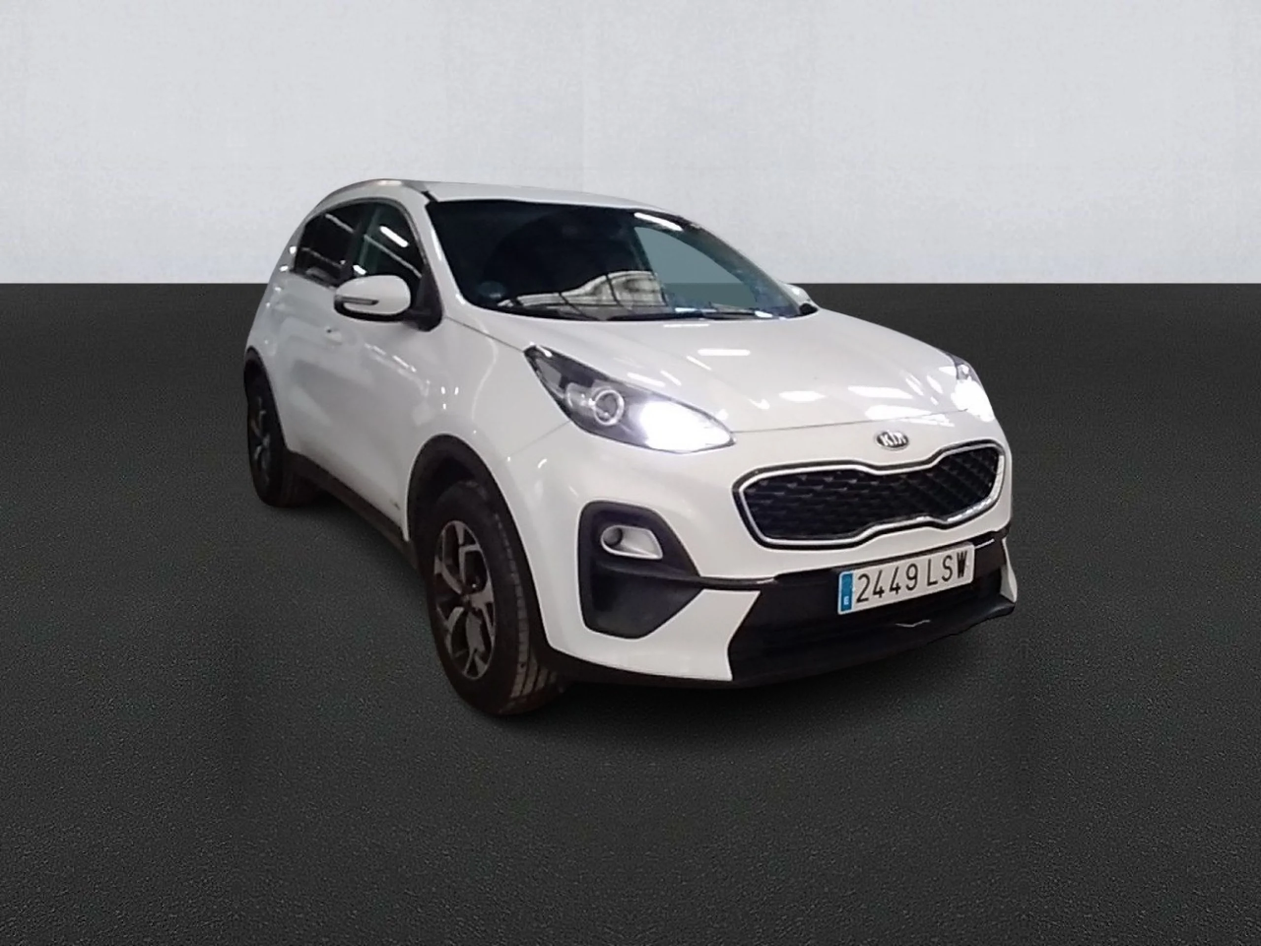 Kia Sportage 1.6 MHEV Business 100kW (136CV) 4x4 - Foto 3