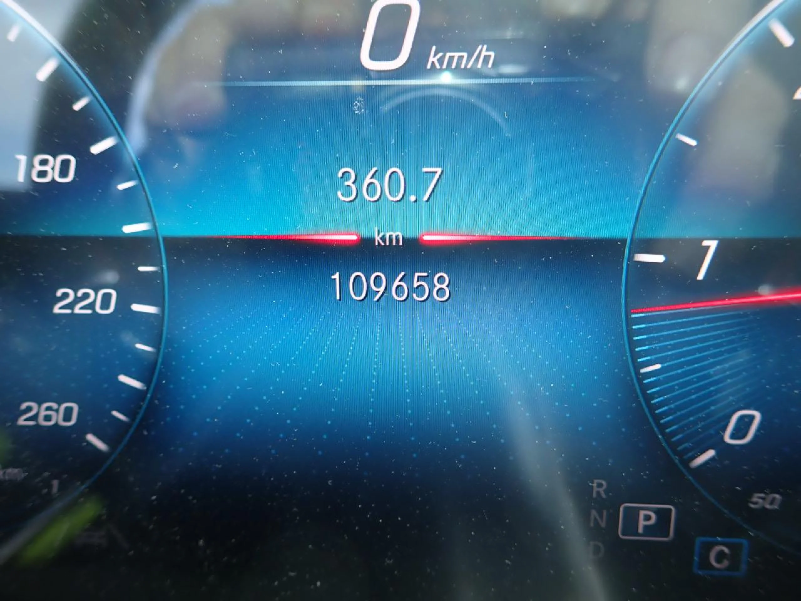 Mercedes-Benz GLA 200 MERCEDES GLA  200 D - Foto 6