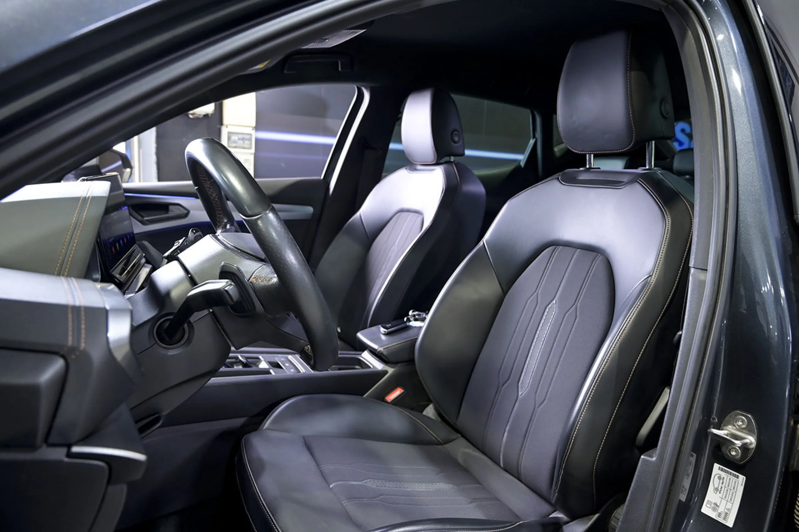 CUPRA Formentor 1.4 eHybrid 150kW 204 CV DSG - Foto 23