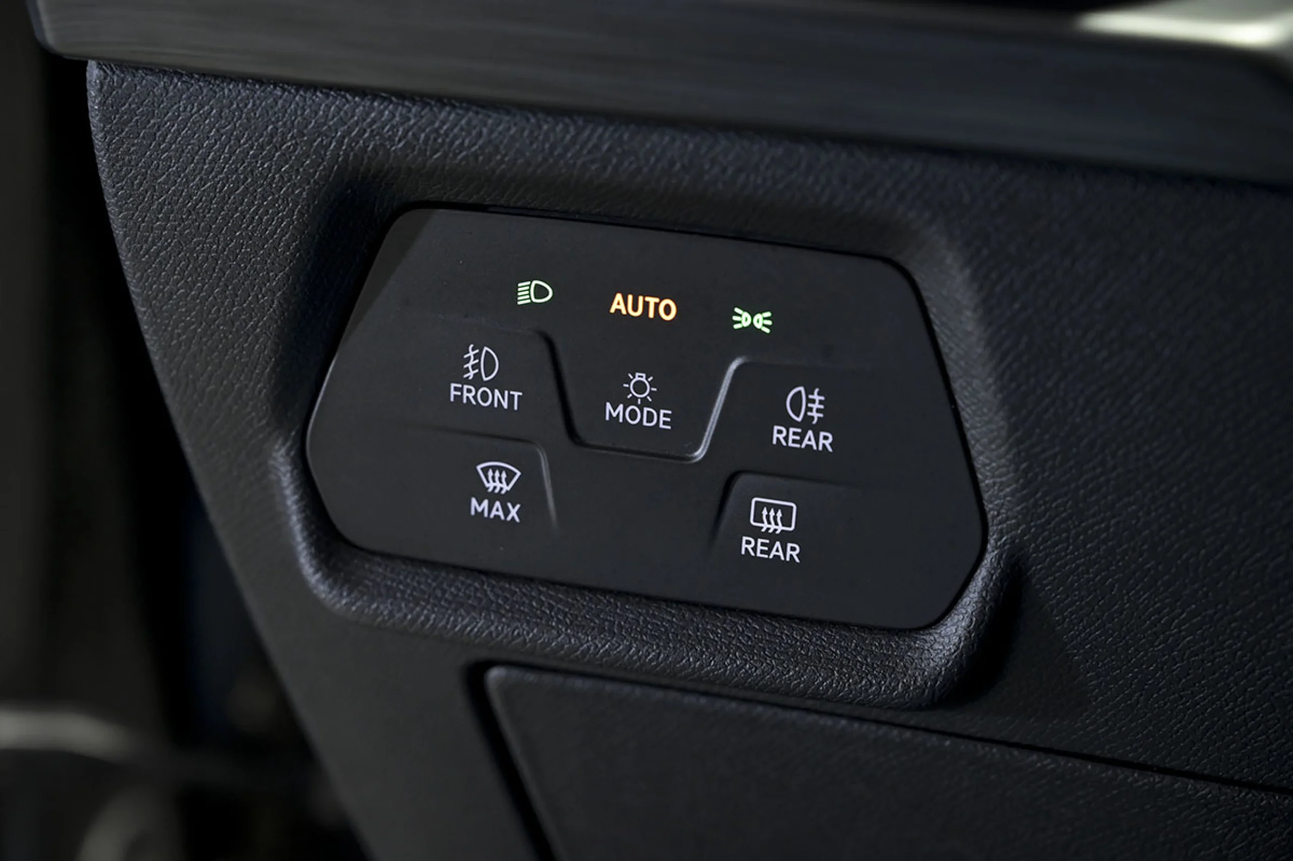 CUPRA Formentor 1.4 eHybrid 150kW 204 CV DSG - Foto 24