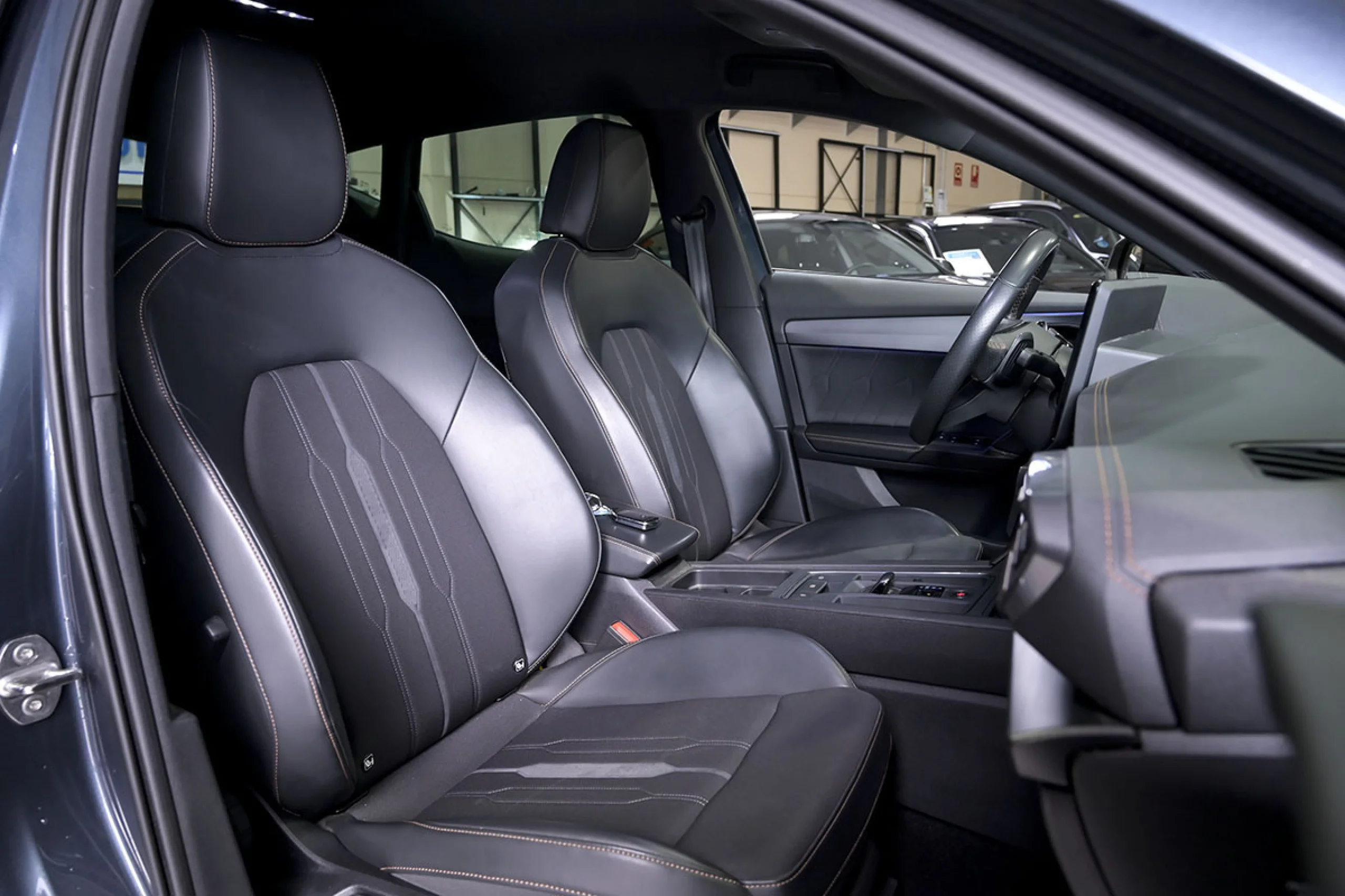 CUPRA Formentor 1.4 eHybrid 150kW 204 CV DSG - Foto 33