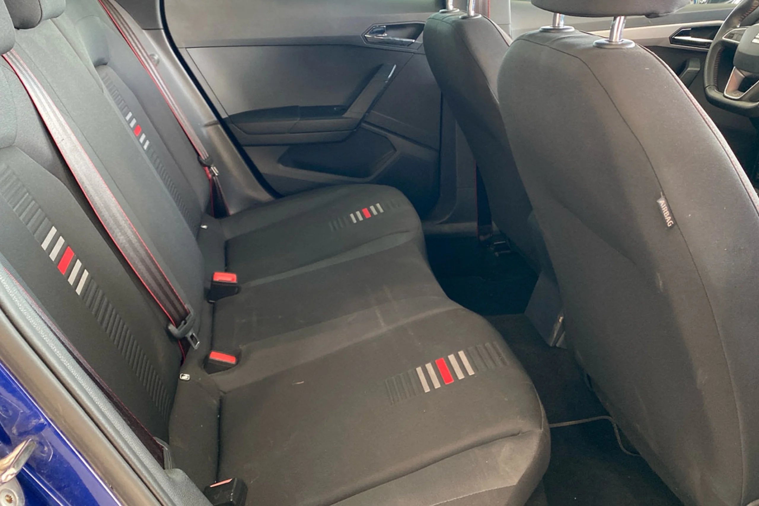 Seat Arona 1.0 TSI 85kW 115CV FR Ecomotive - Foto 15