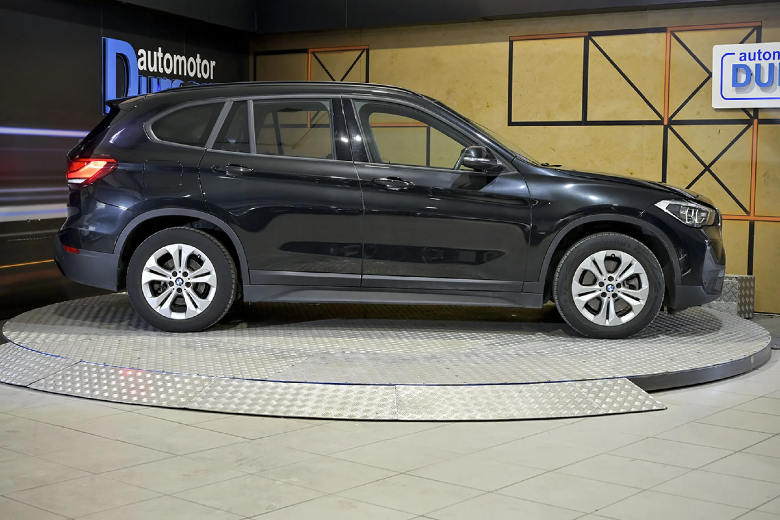 BMW X1 xDrive25e - Foto 20