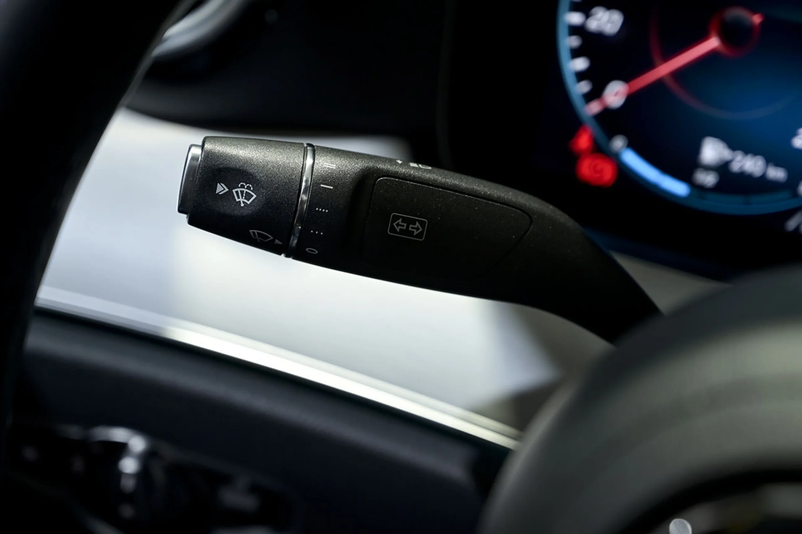 Mercedes-Benz E 300 MERCEDES-BENZ Clase E E 300 e - Foto 27