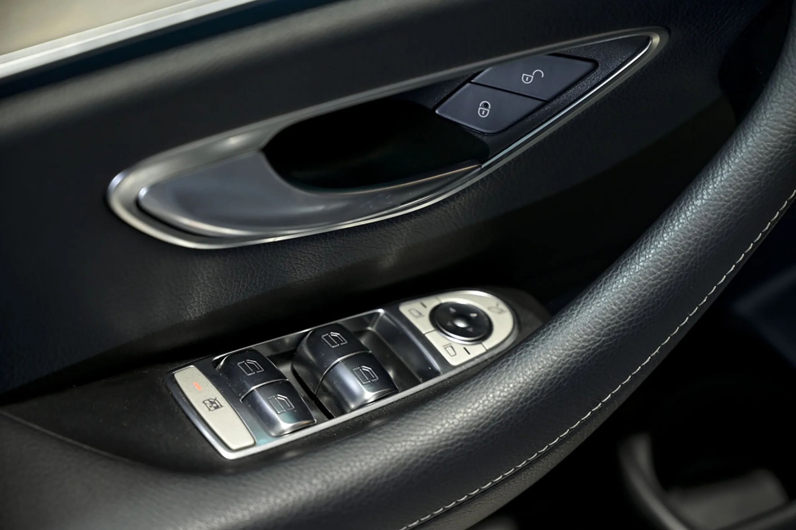 Mercedes-Benz E 300 MERCEDES-BENZ Clase E E 300 e - Foto 22