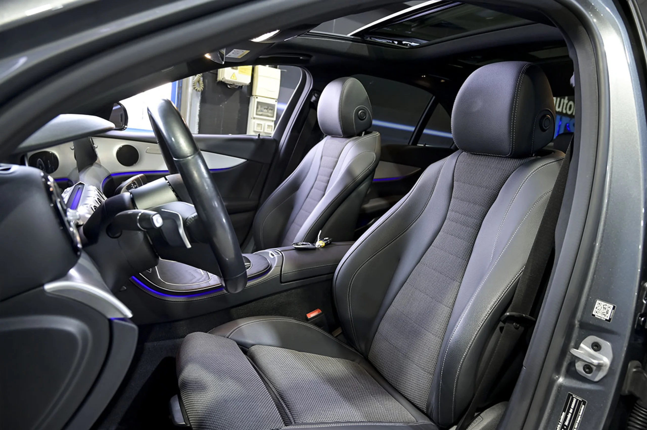 Mercedes-Benz E 300 MERCEDES-BENZ Clase E E 300 e - Foto 9