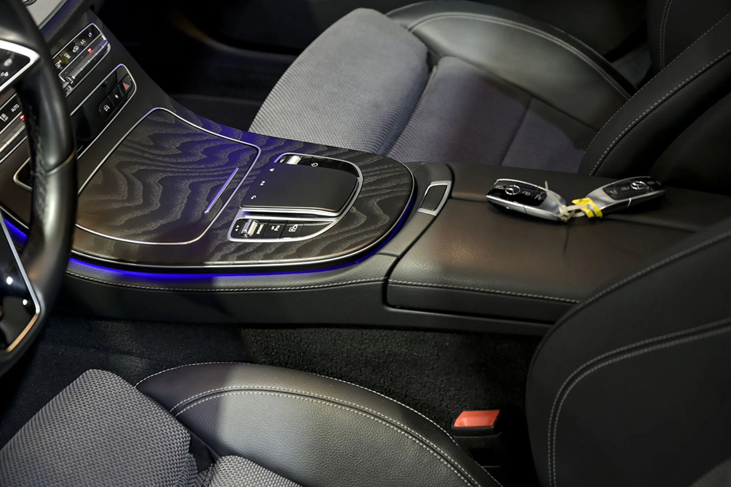 Mercedes-Benz E 300 MERCEDES-BENZ Clase E E 300 e - Foto 32