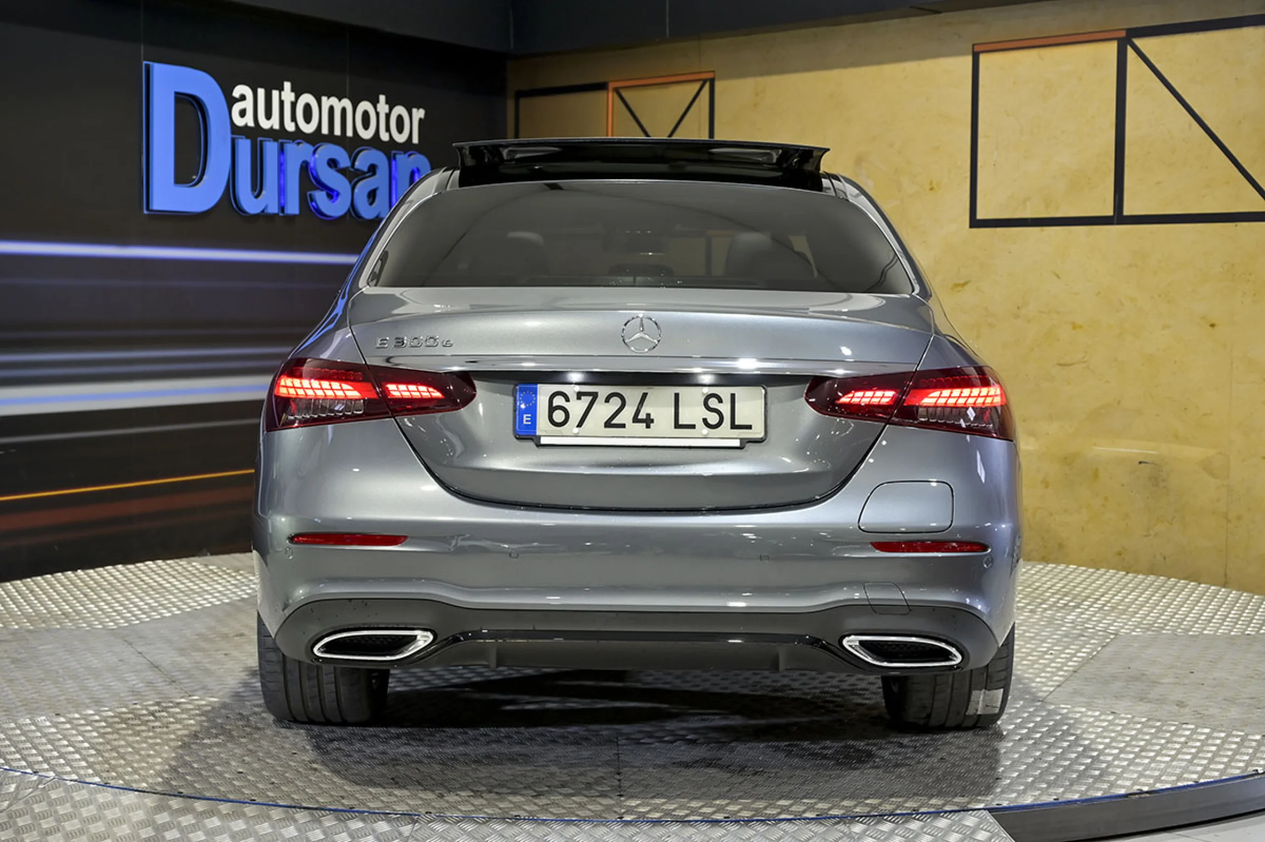 Mercedes-Benz E 300 MERCEDES-BENZ Clase E E 300 e - Foto 12