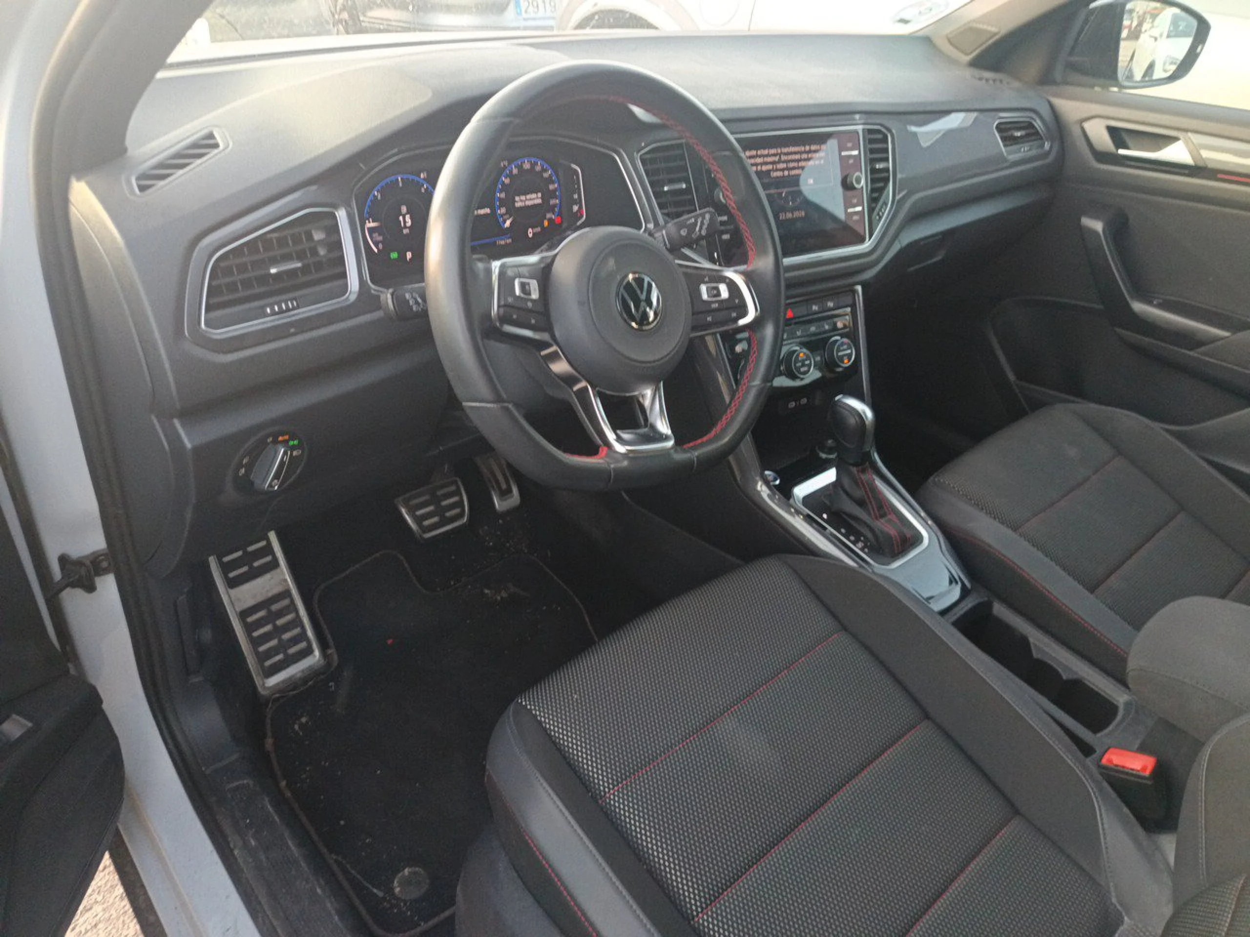 Volkswagen T-Roc Sport 2.0 TDI 110kW (150CV) DSG - Foto 7