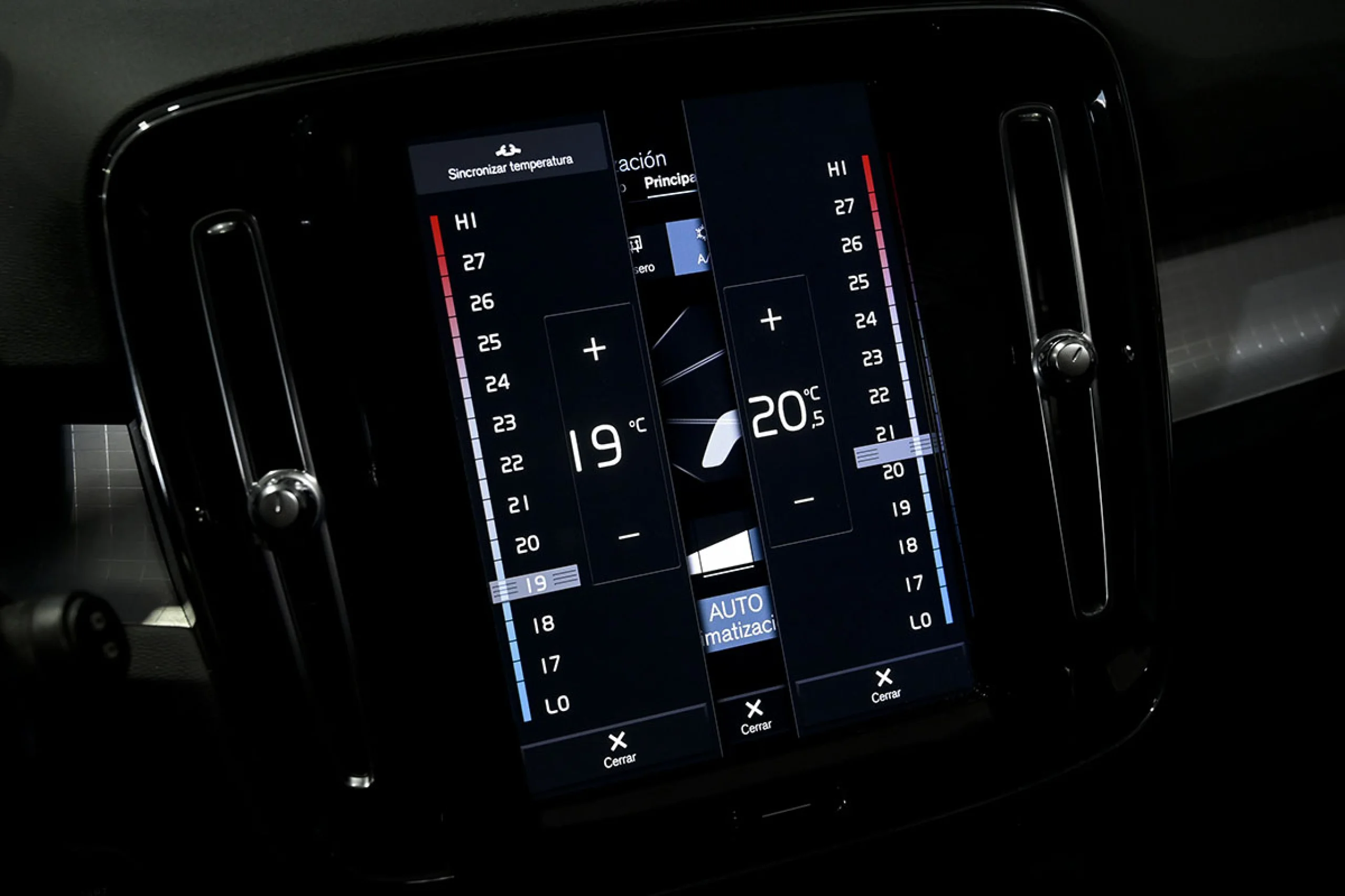 Volvo XC 40 XC40 1.5 T3 Momentum Pro Auto - Foto 28