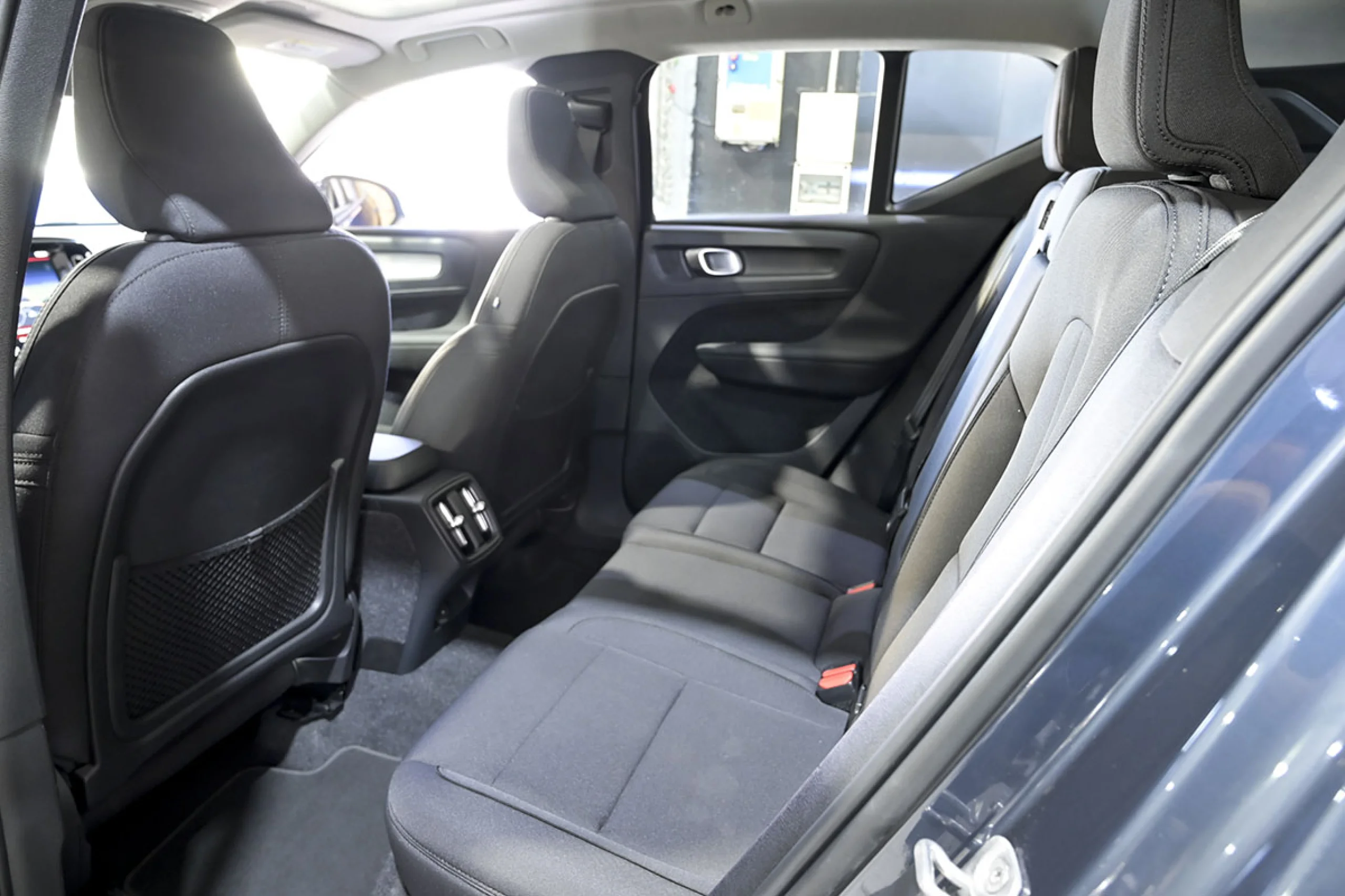 Volvo XC 40 XC40 1.5 T3 Momentum Pro Auto - Foto 16