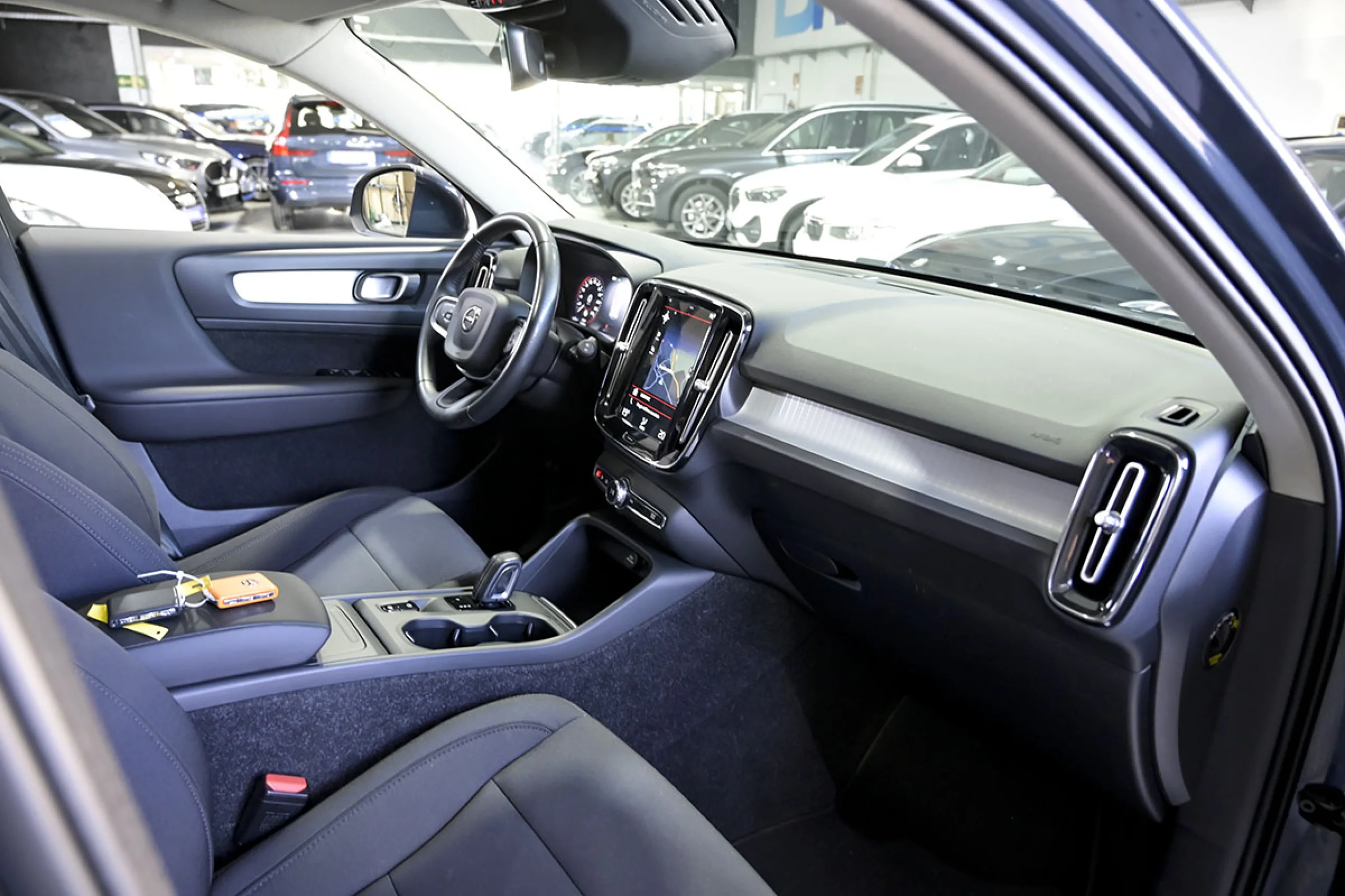 Volvo XC 40 XC40 1.5 T3 Momentum Pro Auto - Foto 31